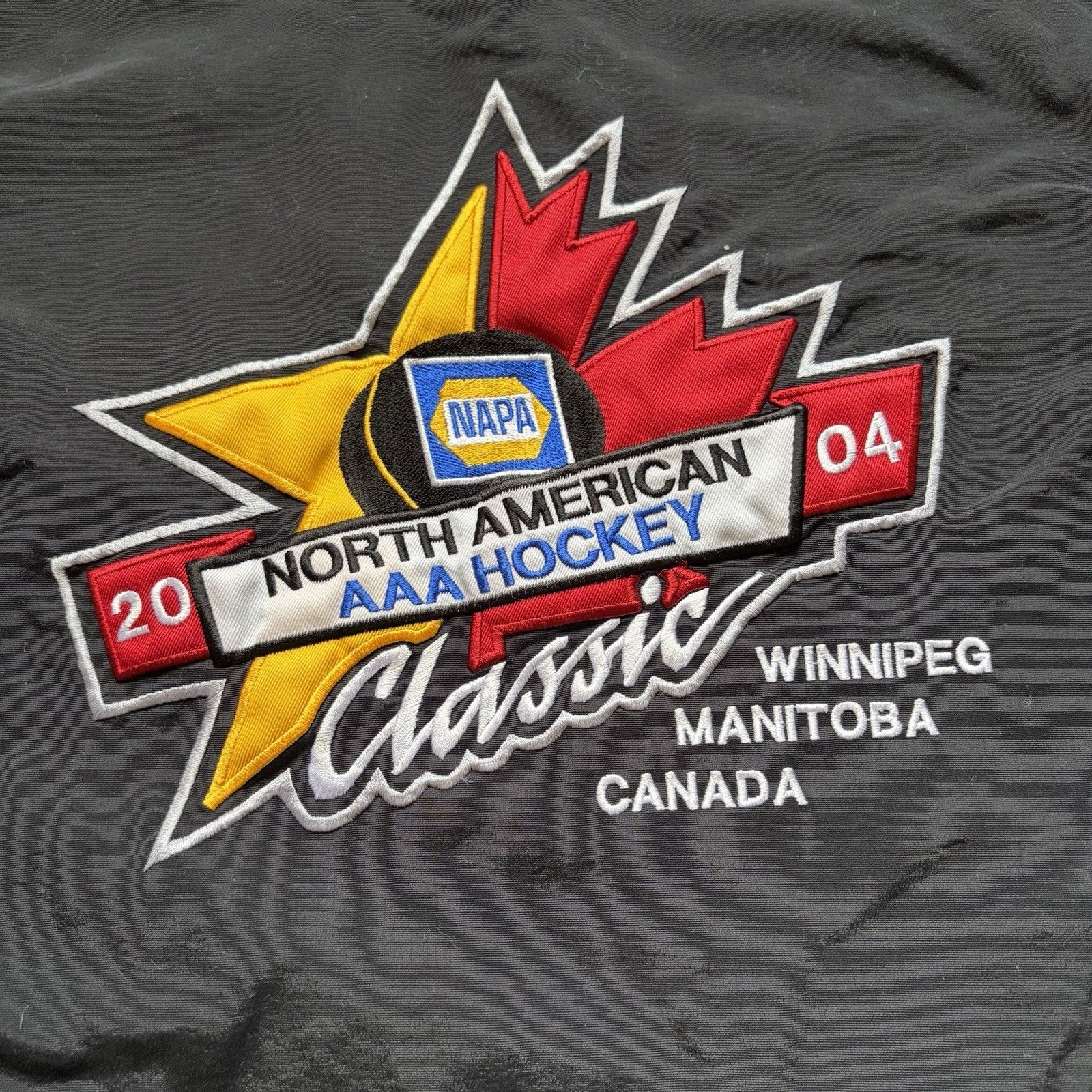 New Era Vintage 2004 North American Hockey Classic Windbreaker Med Size US M / EU 48-50 / 2 - 2 Thumbnail