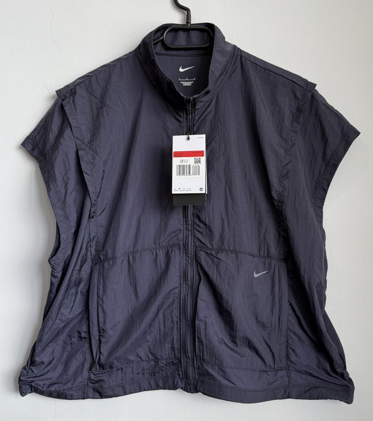 Nike Nike Training City Ready Short Sleeve Jacket Size L / US 10 / IT 46 - 1 Thumbnail