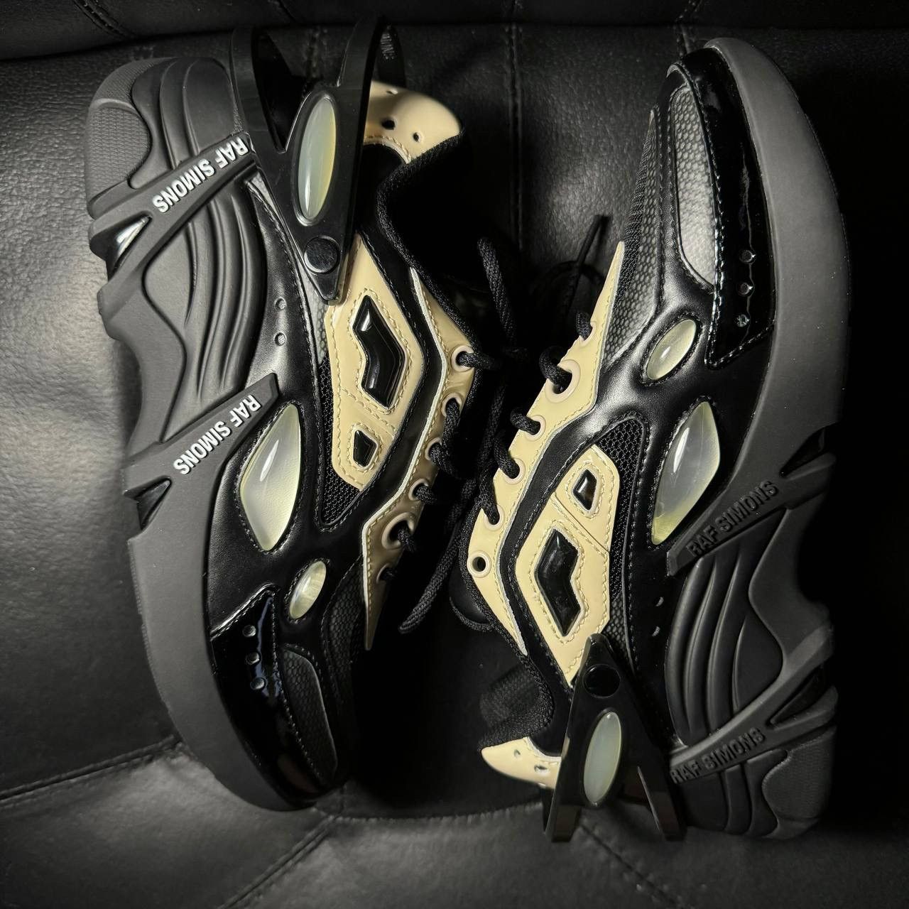 Raf Simons 37 Raf Simons cylon 21 Black Cream Size US 7 / IT 37 - 8 Thumbnail