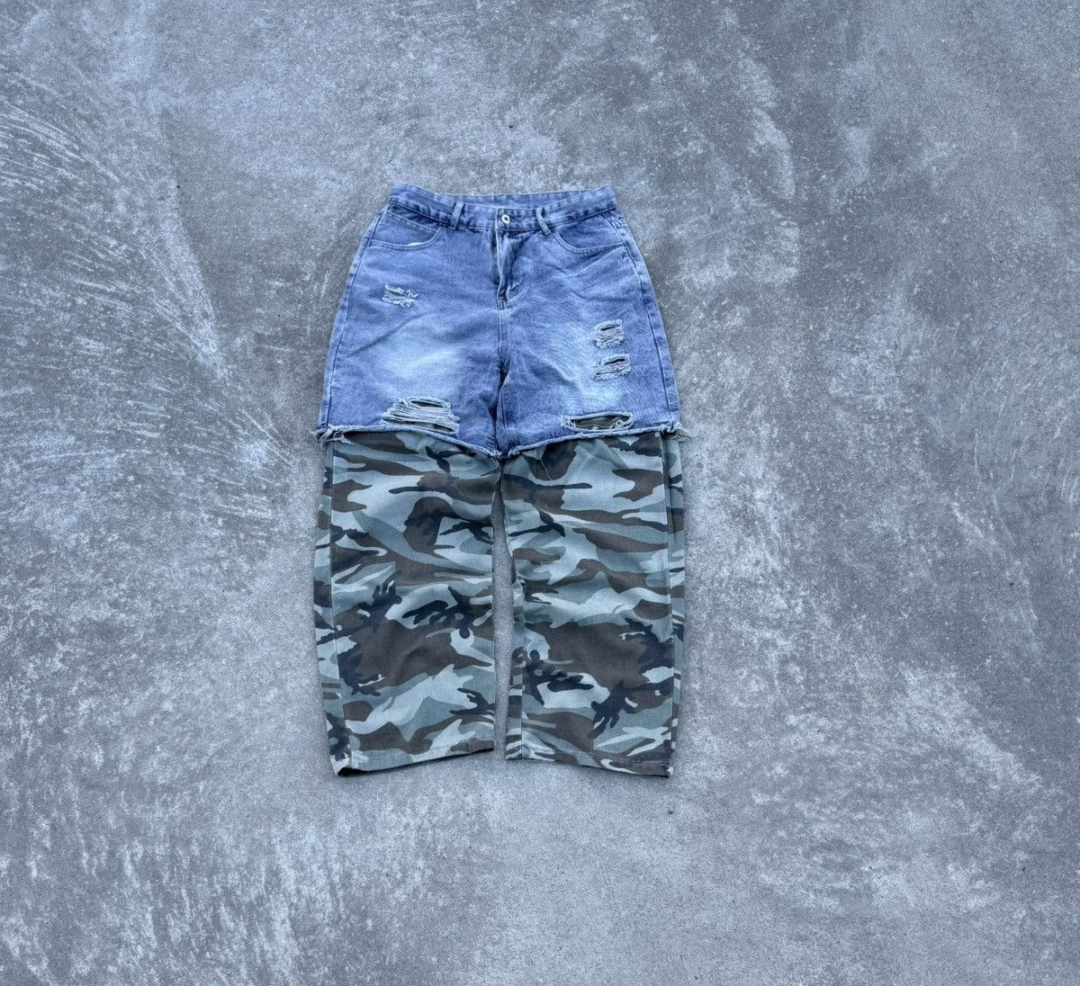 Vintage Vintage Y2K avantgarde streetwear affliction wide jeans Size US 30 / EU 46 - 3 Thumbnail