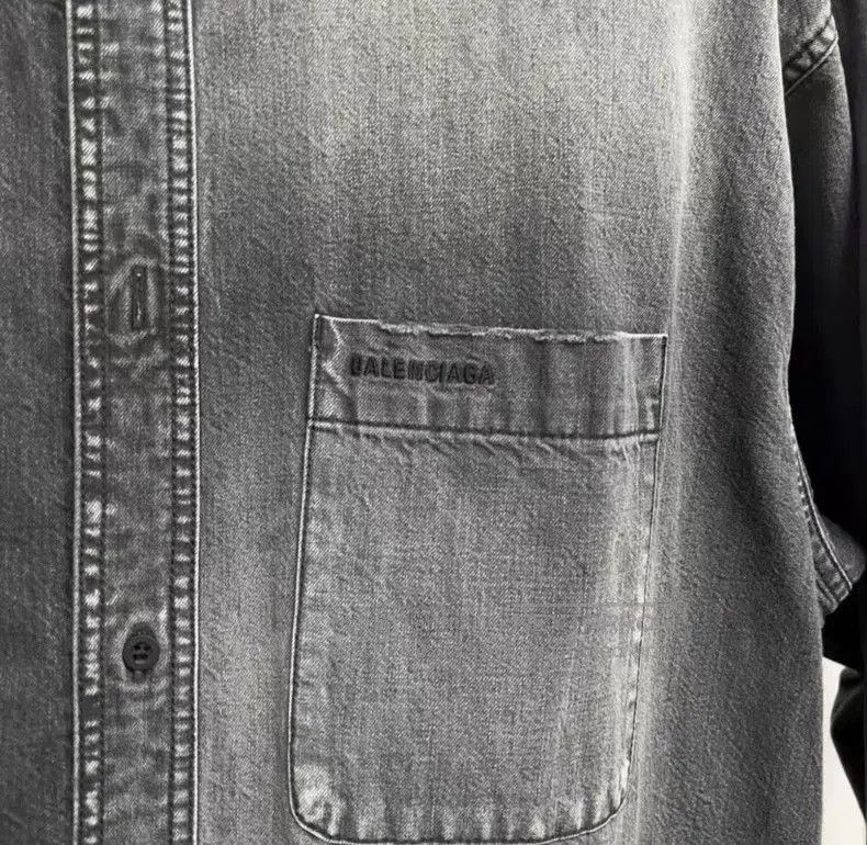 Balenciaga Balenciaga Embroidered Logo Denim Jacket. Size US M / EU 48-50 / 2 - 2 Thumbnail