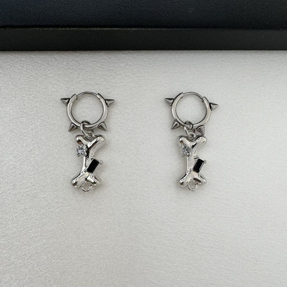 Other Dog Bone Dangle Drop Earrings for Women Men Size ONE SIZE - 1 Thumbnail