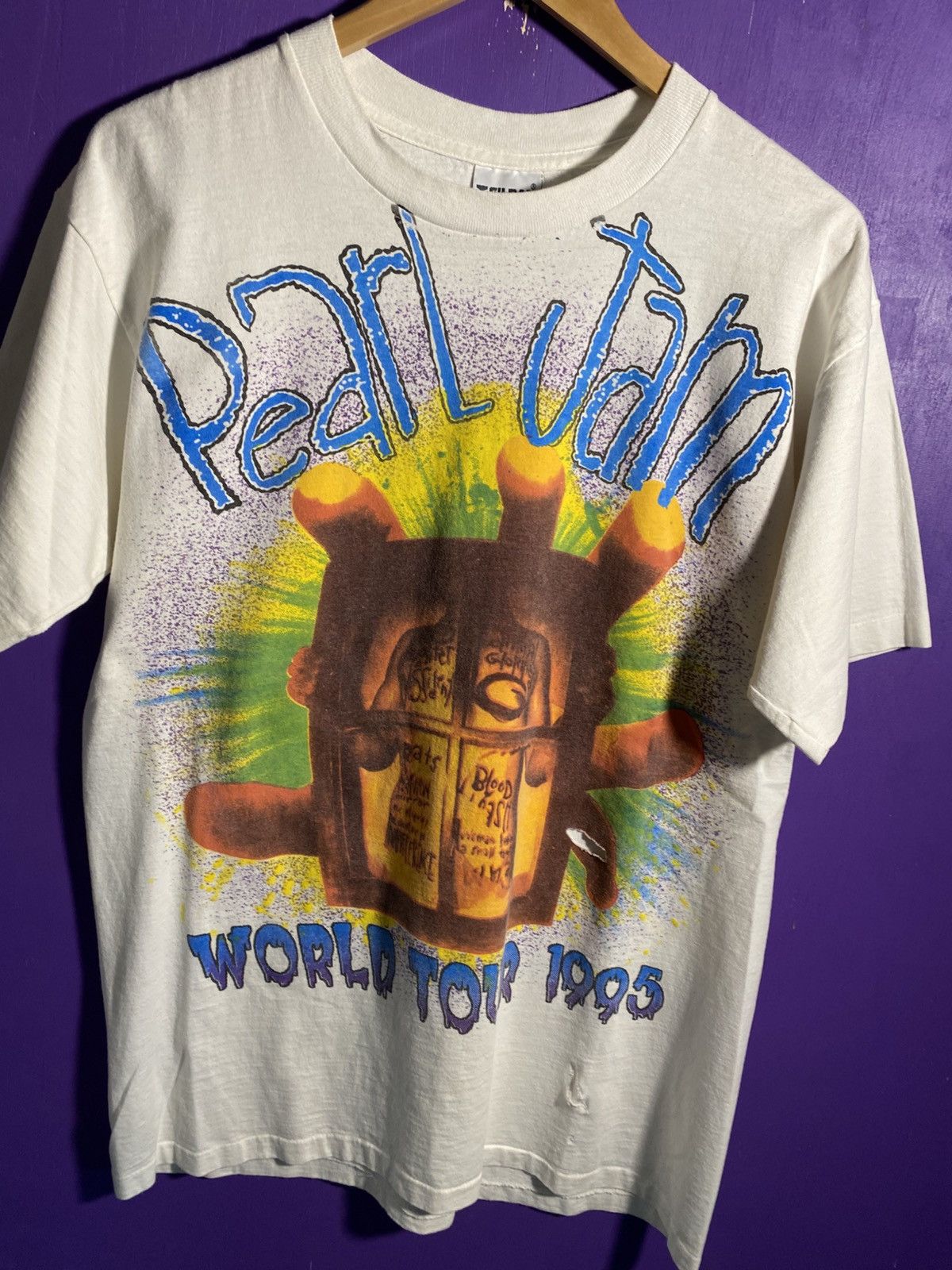 Band Tees Vintage 1995 Pearl Jam world tour t-shirt Size US L / EU 52-54 / 3 - 3 Thumbnail