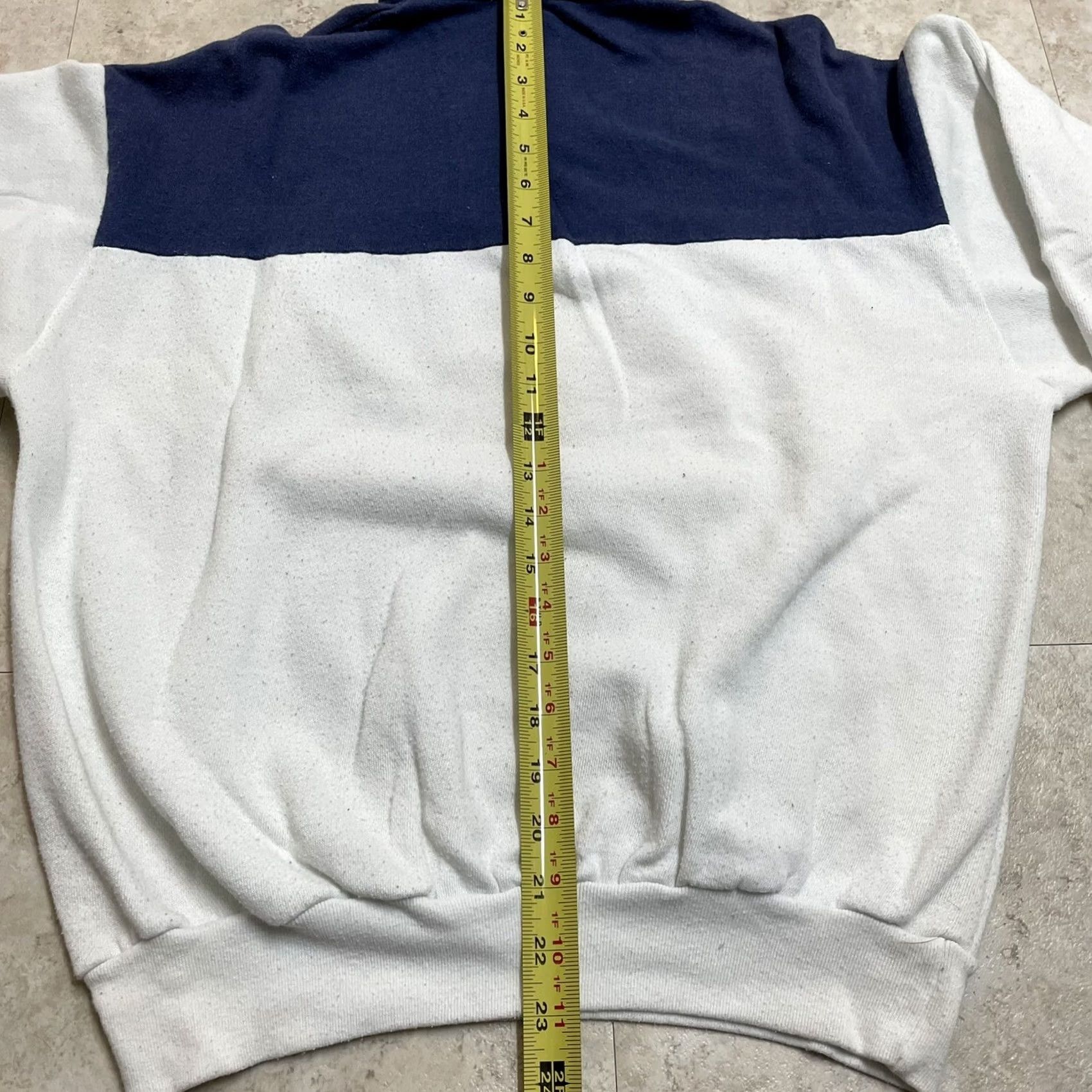 Nautica VINTAGE Milliken VTG Super 80s SanFran California Navy Nautical Sweatshirt Zip Large Skyline VCA Mens L Blue USA 80s Size US L / EU 52-54 / 3 - 7 Thumbnail