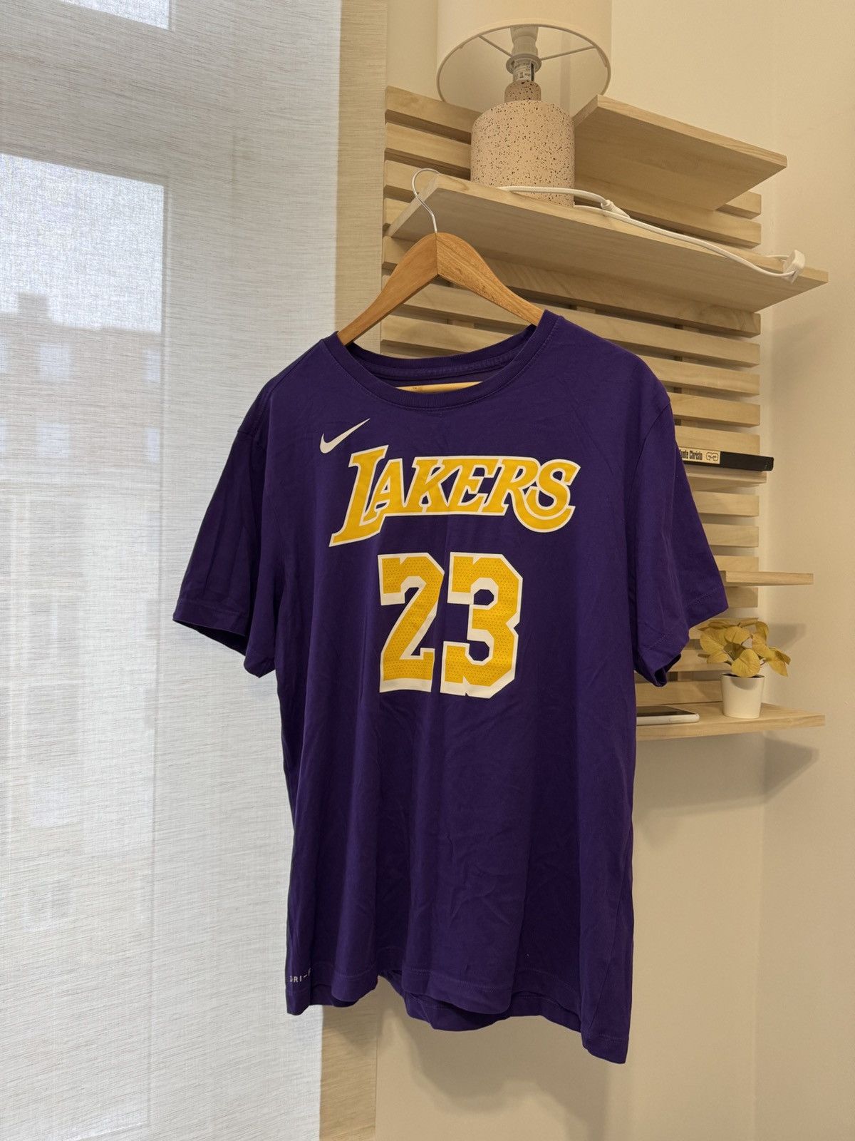Nike Nike James 23 Lakers Tee Size US L / EU 52-54 / 3 - 3 Thumbnail