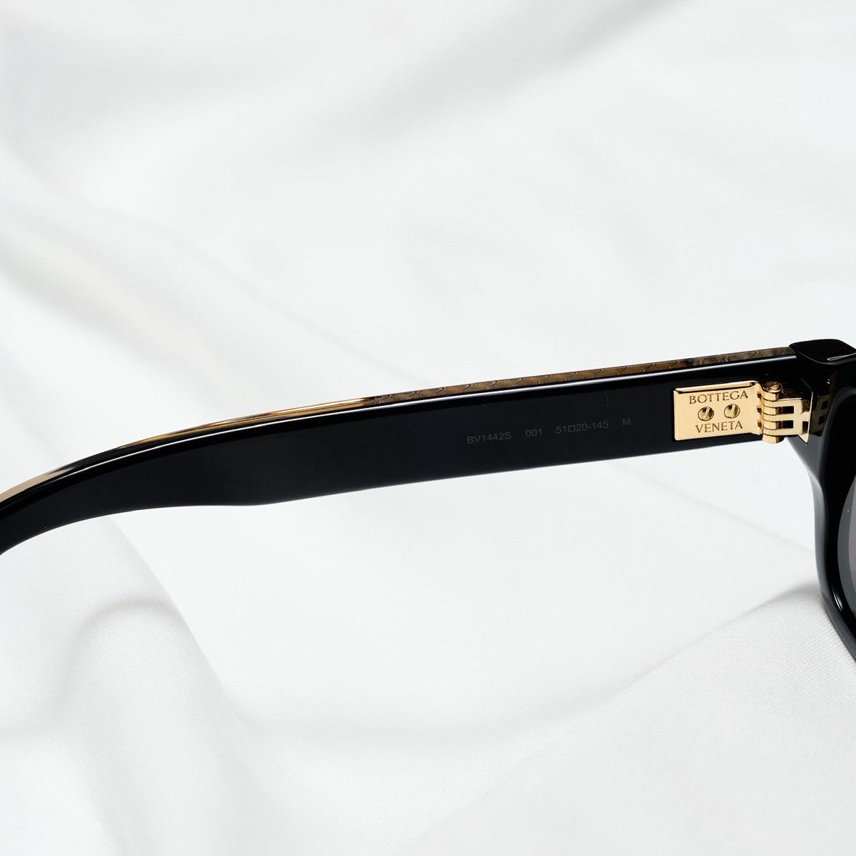 Bottega Veneta BOTTEGA VENETA BV1442S 001 SUNGLASSES Size ONE SIZE - 5 Thumbnail