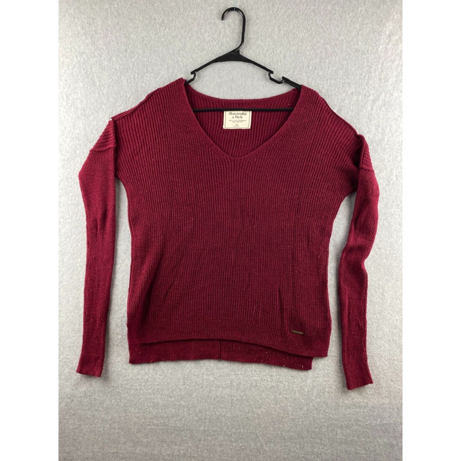 Abercrombie & Fitch Abercrombie & Fitch Sweater Womens XS Maroon Pullover V-Neck Cable-Knit Stretch Size XS / US 0-2 / IT 36-38 - 2 Thumbnail