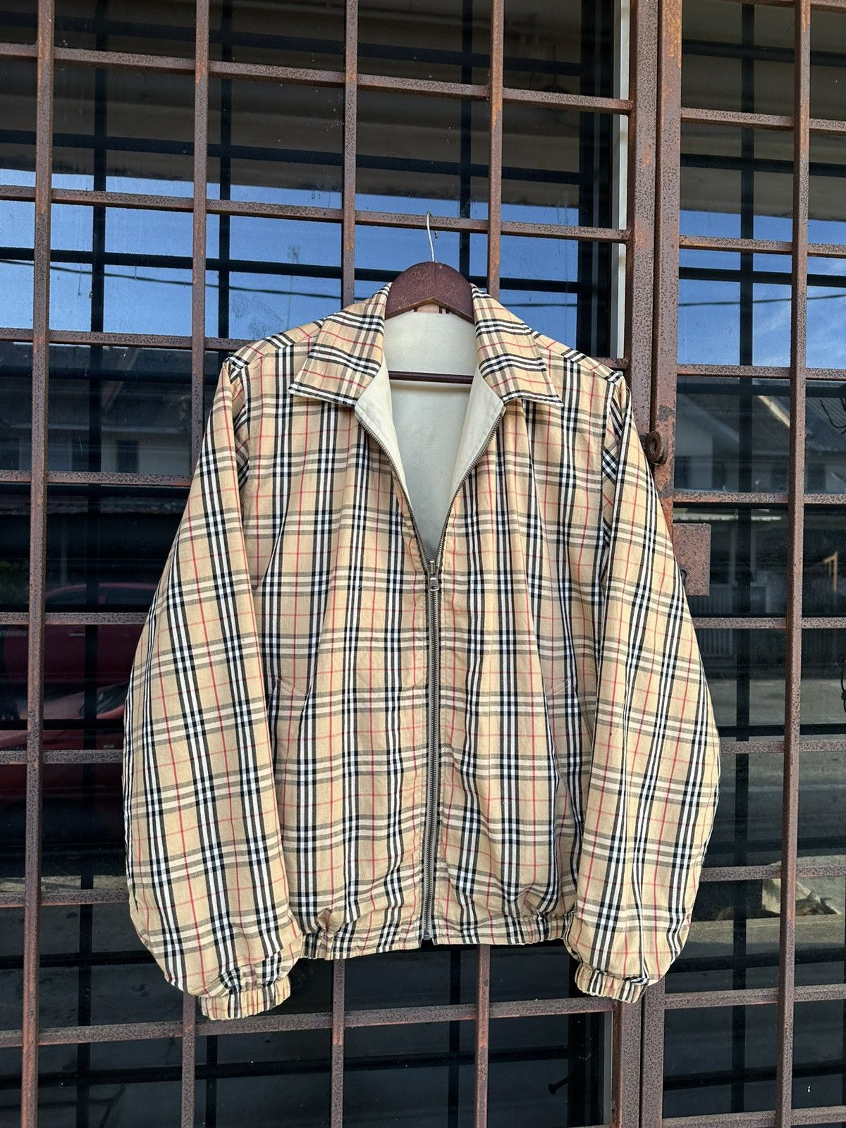 Burberry Burberry London Novacheck Reversible Light Bomber Jacket Size US M / EU 48-50 / 2 - 5 Thumbnail