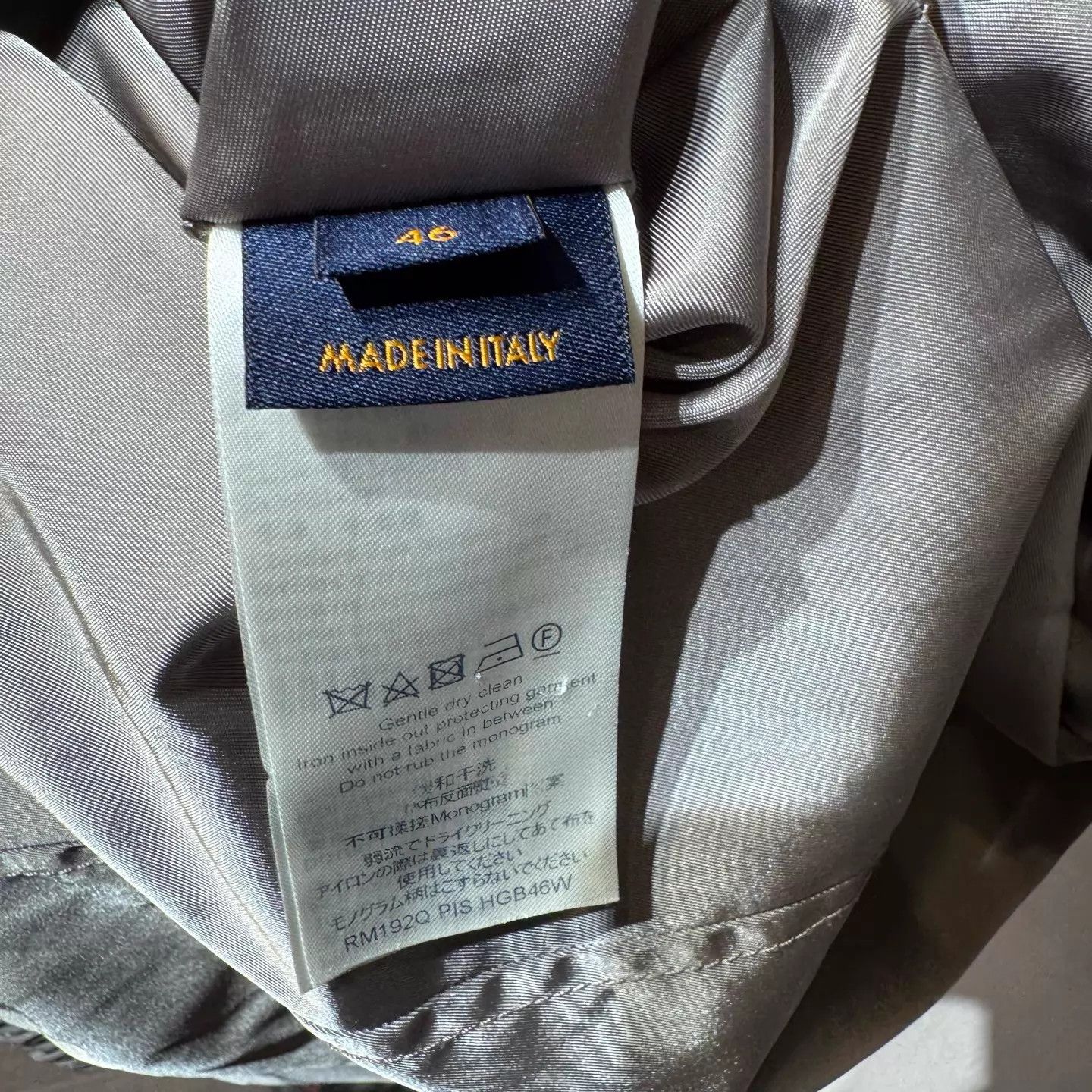Louis Vuitton Louis Vuitton Reversible Gray Monogram Jacket 46 New Size US S / EU 44-46 / 1 - 7 Thumbnail