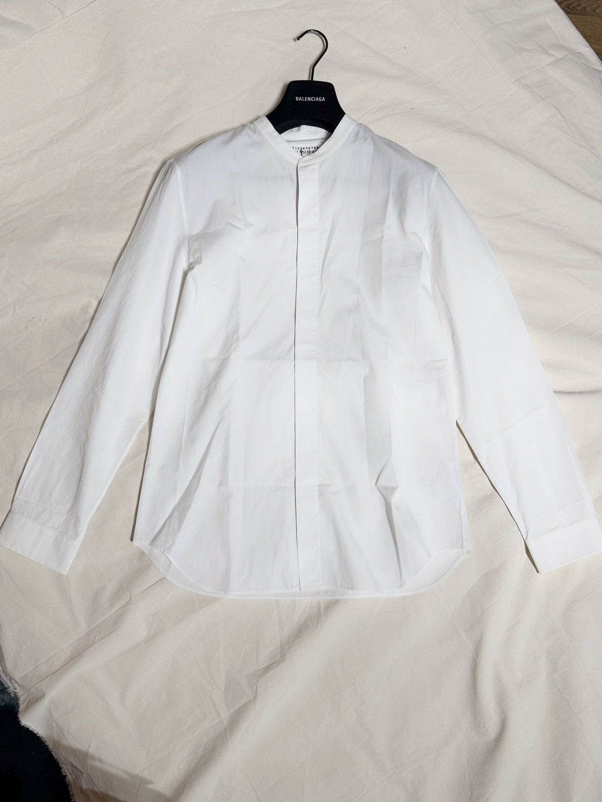 FW15 $820 MANDARIN COLLAR IVORY WHITE BUTTON UP SHIRT