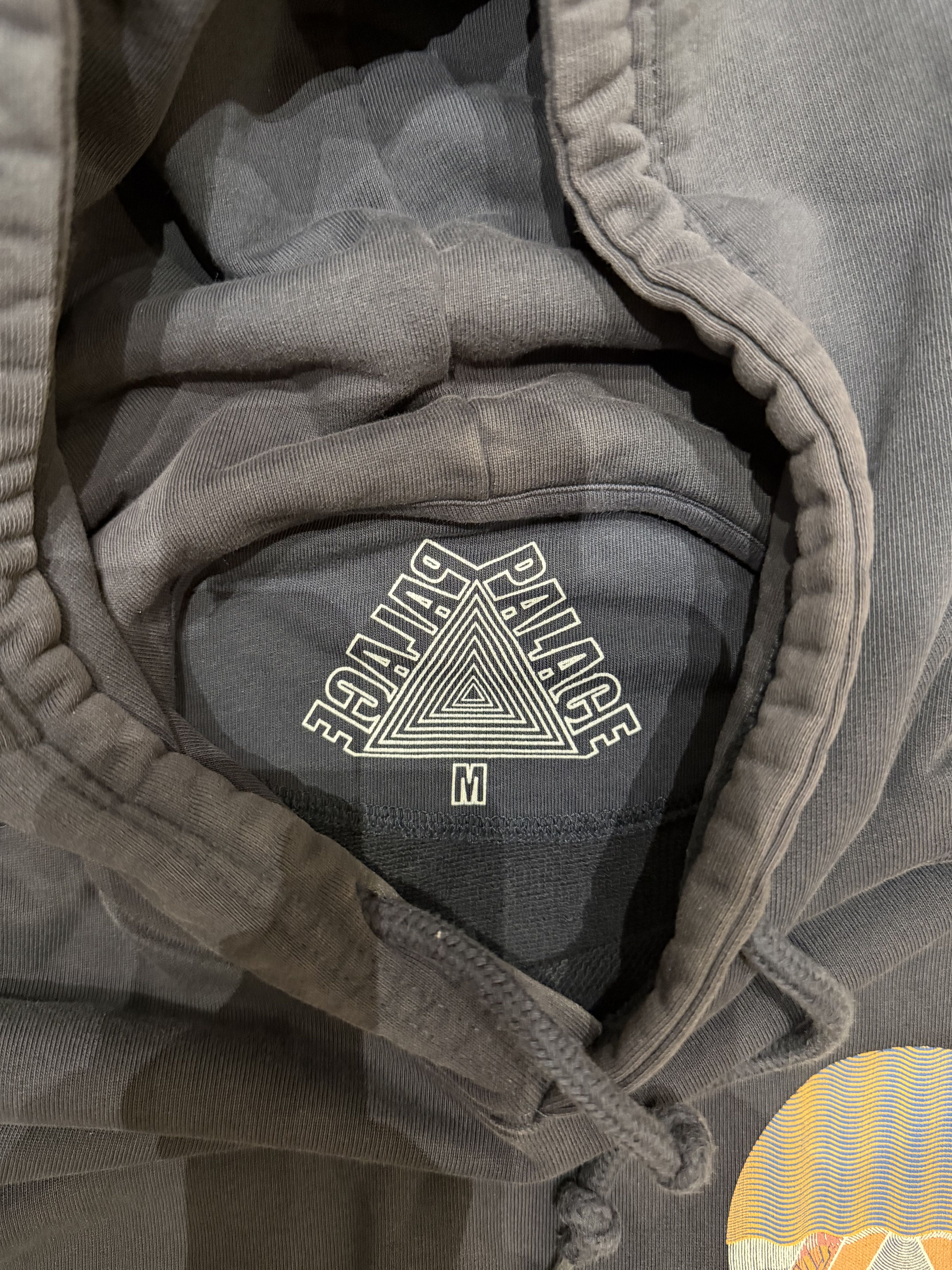 Palace Palace Tri-Curtain Hoodie – Size M Size US M / EU 48-50 / 2 - 4 Thumbnail