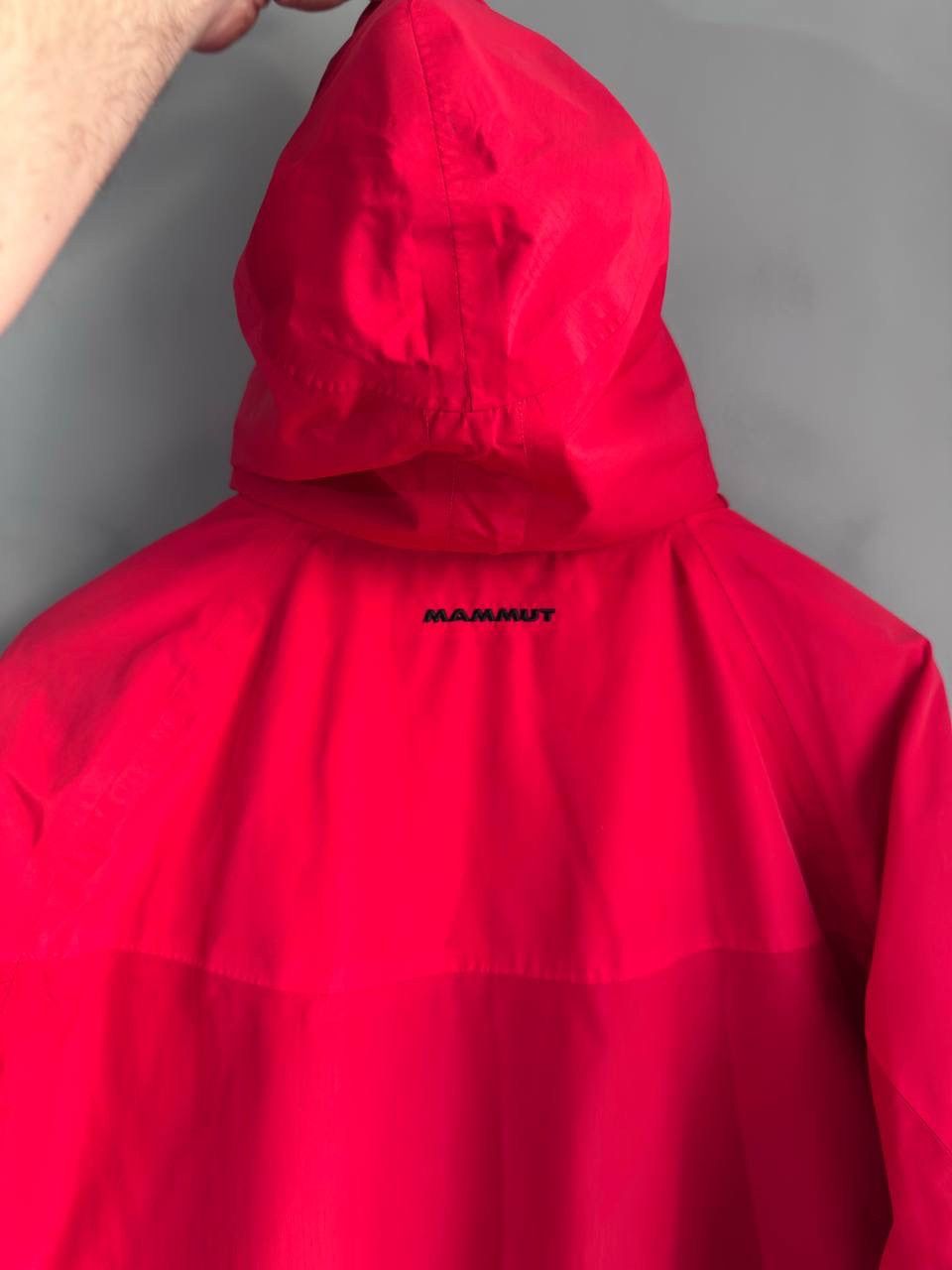 Mammut Mammut GORE TEX Pro Shell Women's Waterproof Jacket, Size L Size US L / EU 52-54 / 3 - 22 Thumbnail