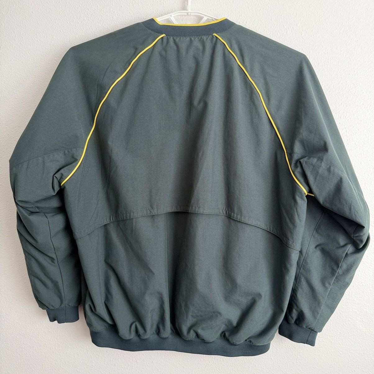 Nike Vintage Y2K Nike Oregon Ducks V-Neck Pullover Men’s XL Green Size US XL / EU 56 / 4 - 3 Thumbnail
