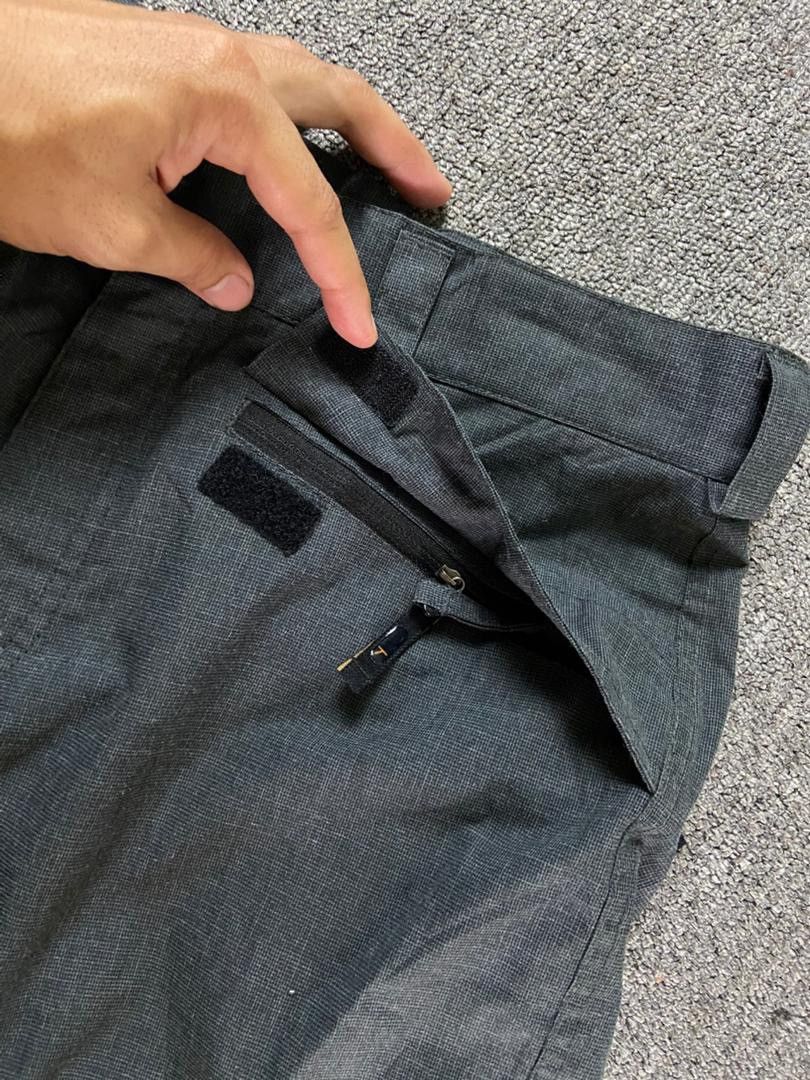 Columbia Columbia Tech Waterproof & Breathable Cargo Pants (192) Size US 34 / EU 50 - 7 Thumbnail