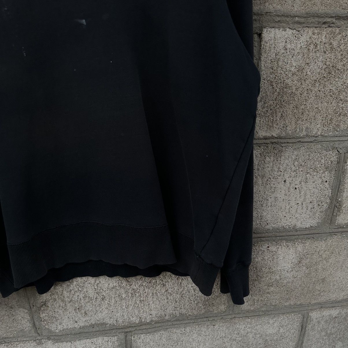 Nike Vintage Nike Sweatshirt Small Swoosh Distressed Staff Pick Size US L / EU 52-54 / 3 - 4 Thumbnail