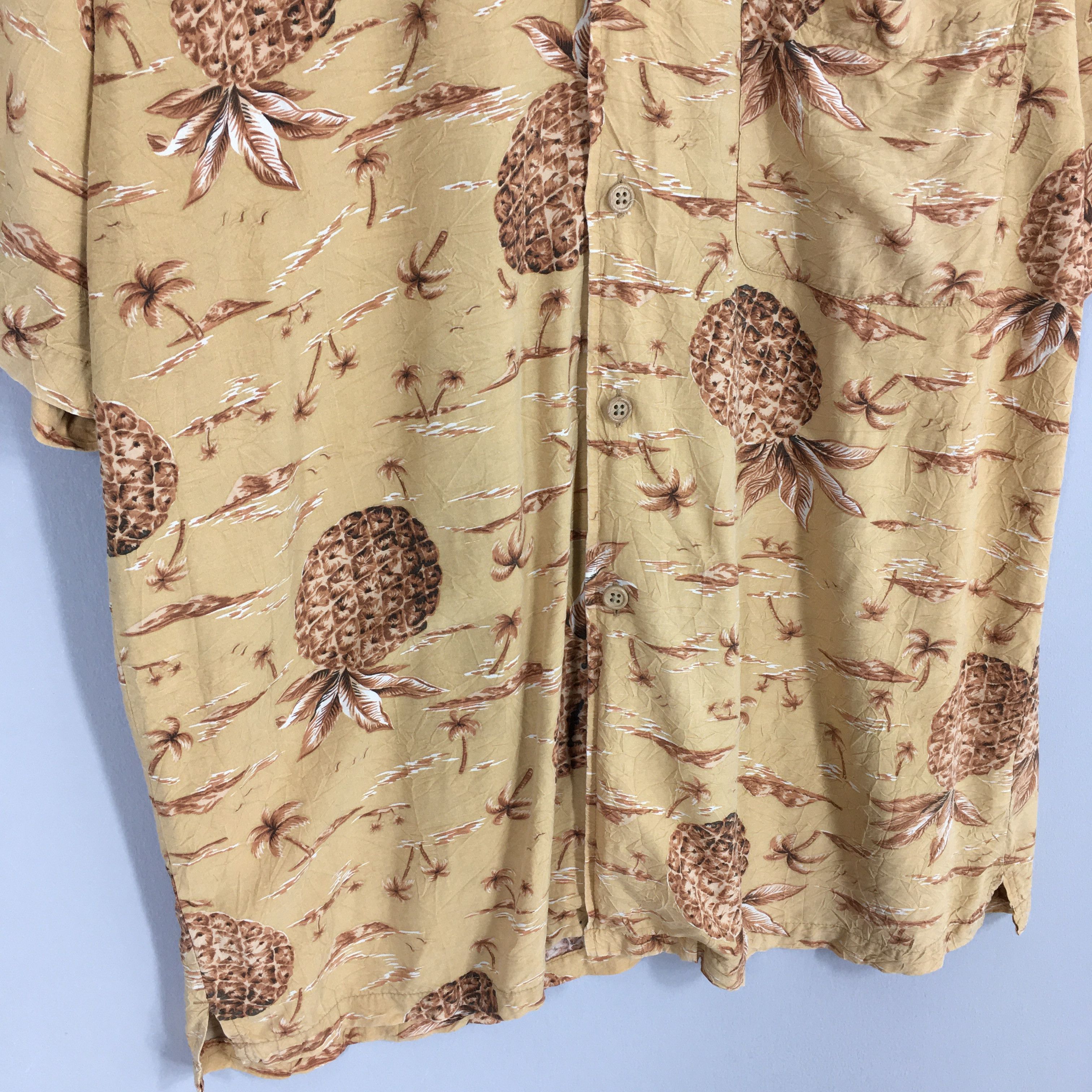Vintage Vintage 90s Hawaiian Pineapples Aloha Tropical Rayon Shirt Size US L / EU 52-54 / 3 - 4 Thumbnail