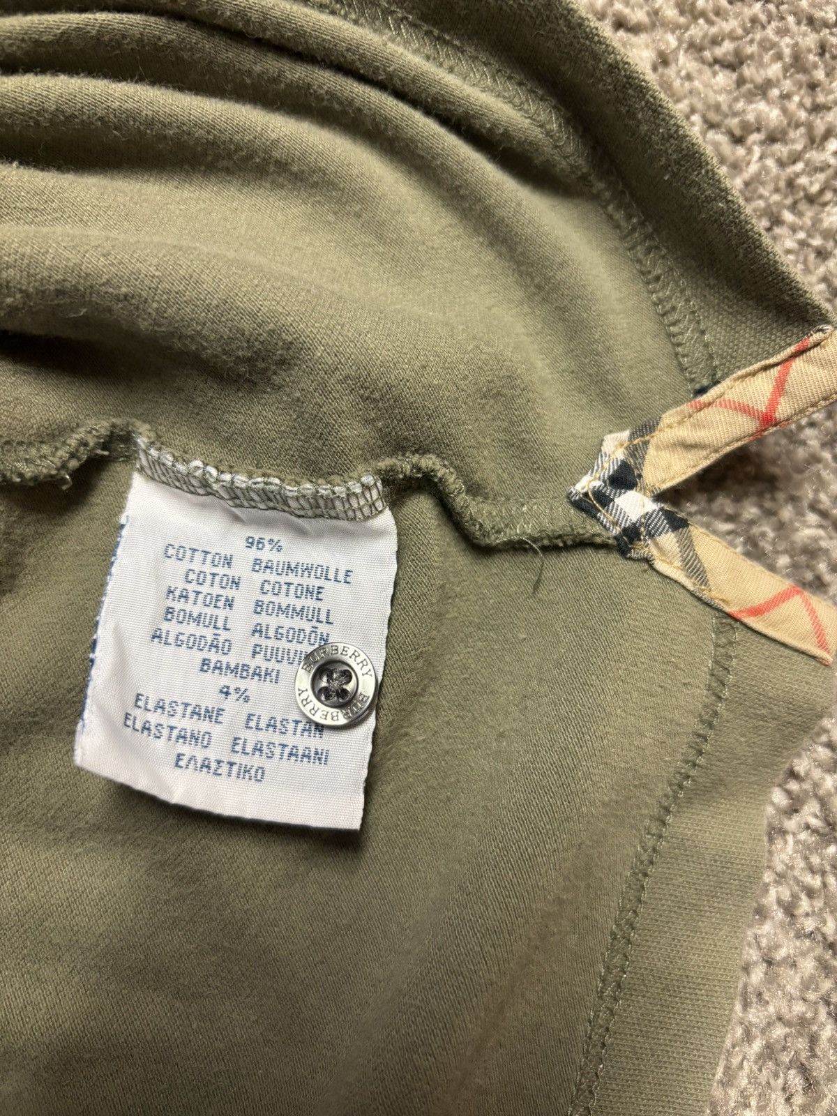 Burberry Green Burberry polo Size US M / EU 48-50 / 2 - 6 Thumbnail