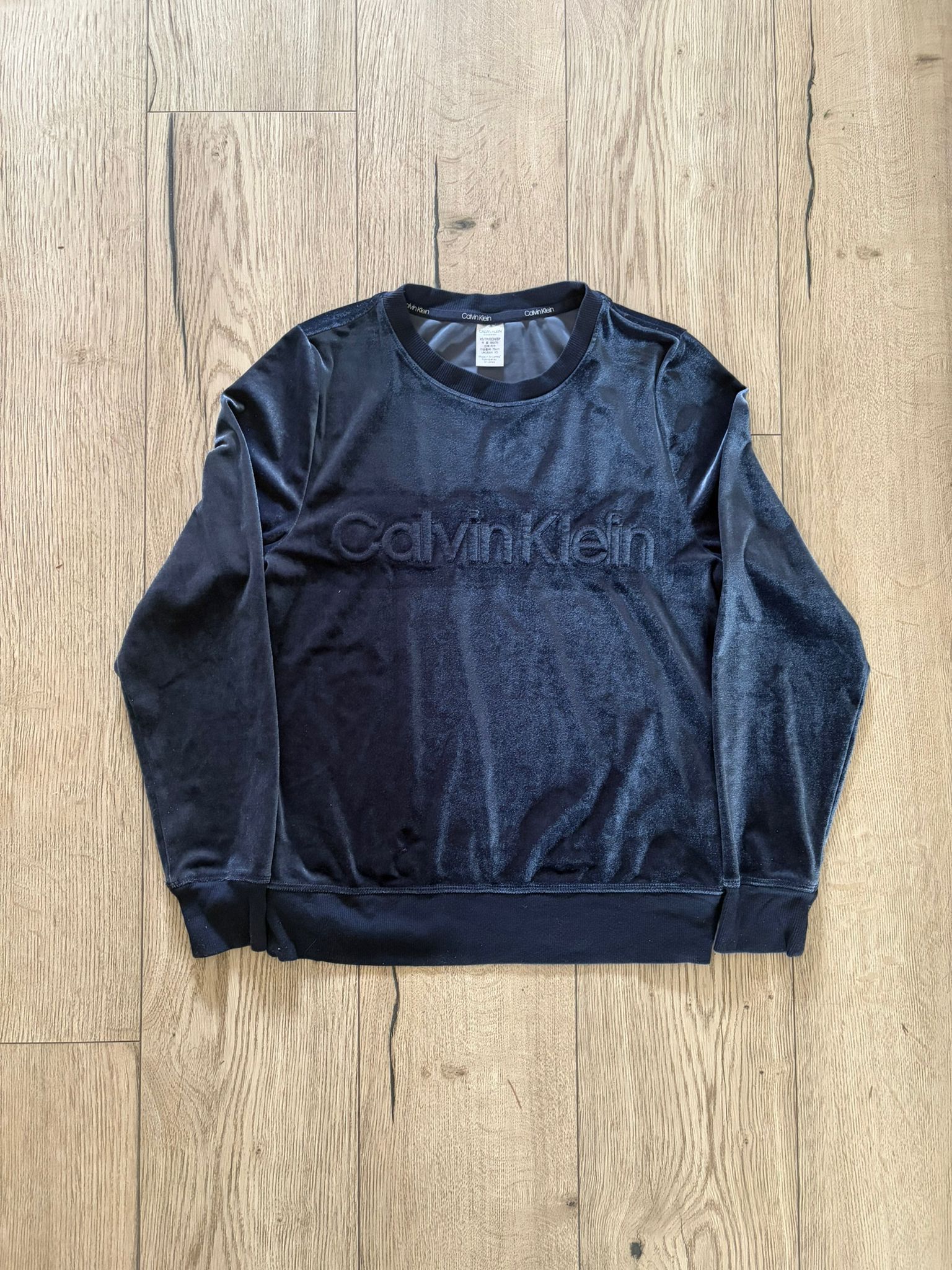 Calvin Klein Calvin Klein Y2K Navy Velvet Crewneck Sweatshirt Tonal Sz XS Size US XS / EU 42 / 0 - 8 Thumbnail