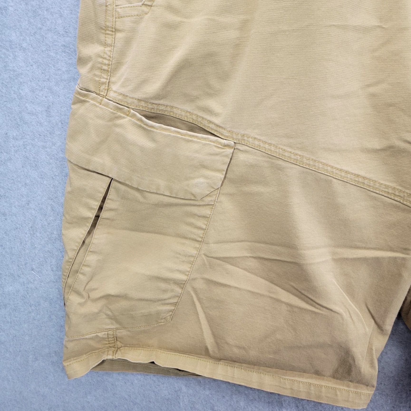 Vintage Viktos Shorts Mens 44 Tan Wartorn Ripstop Cargo Pockets Canvas Comfort Tactical Cargo Pocket Men 44 Brown Regular Mens Size US 44 / EU 60 - 4 Thumbnail