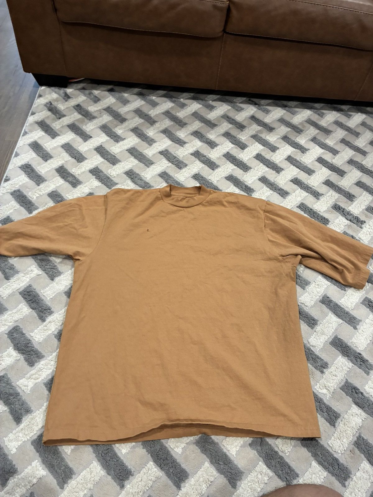 Yeezy Yeezy Sunday Service tee Size US L / EU 52-54 / 3 - 1 Thumbnail