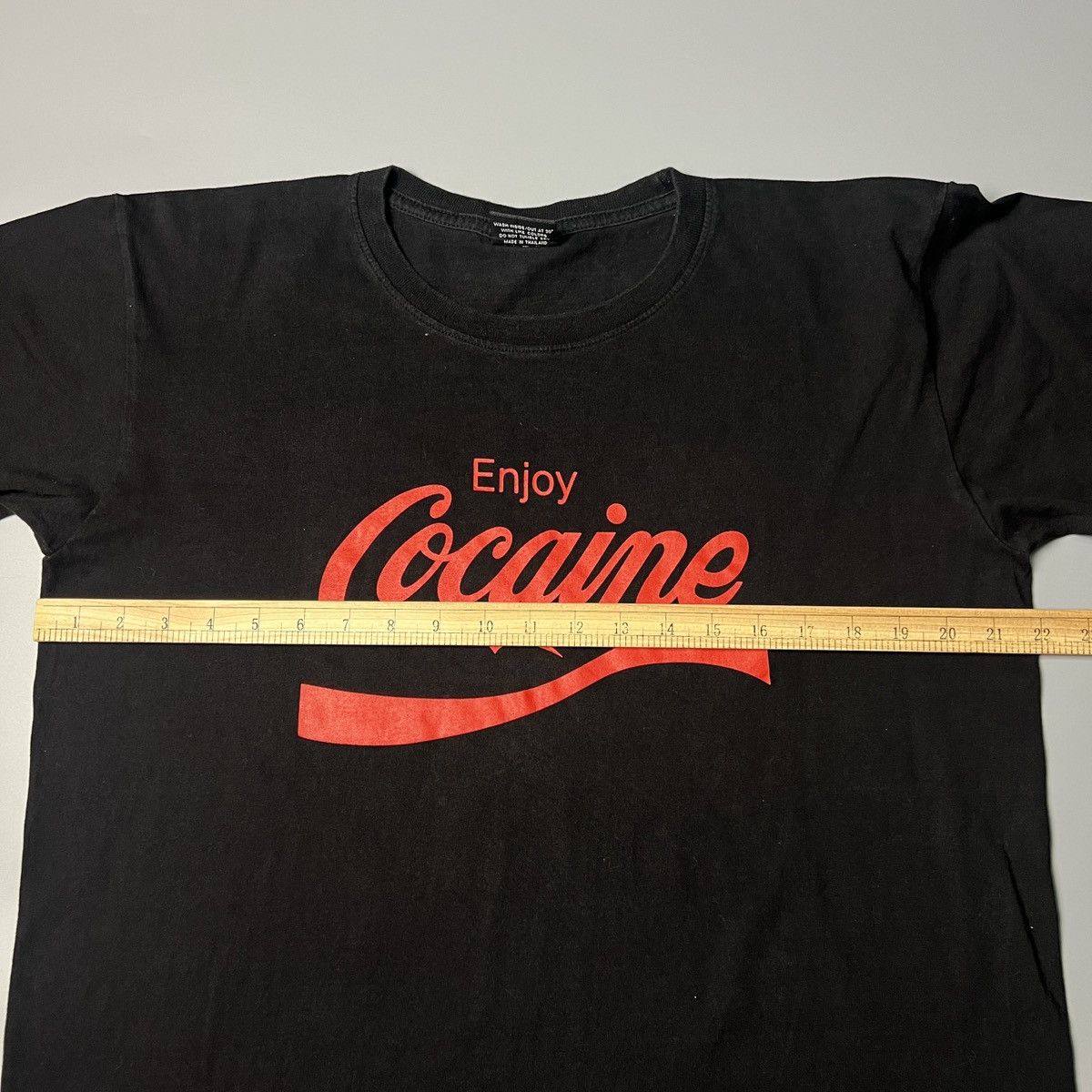 Vintage Vintage enjoy cocaine wording tee grunge coke parody tee Size US L / EU 52-54 / 3 - 11 Thumbnail