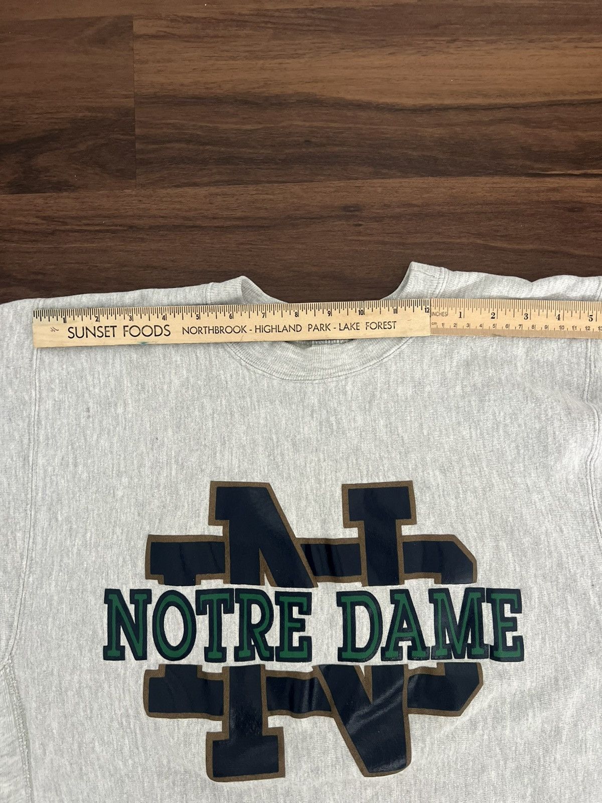 Champion Vtg 90s Notre Dame Champion Reverse Weave Crewneck Size US L / EU 52-54 / 3 - 10 Thumbnail