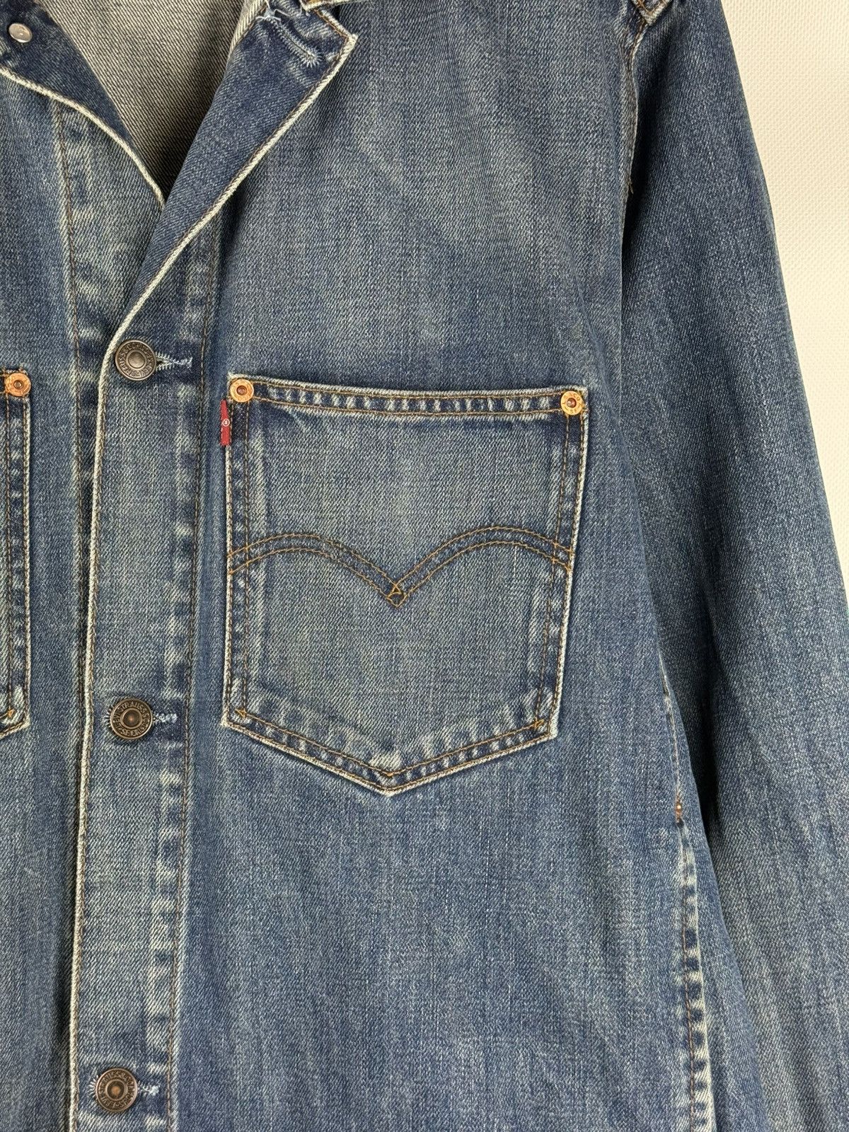 Levi's Levi’s Vintage 70511 Men’s Denim Trucker Jacket Size L Size US L / EU 52-54 / 3 - 9 Thumbnail