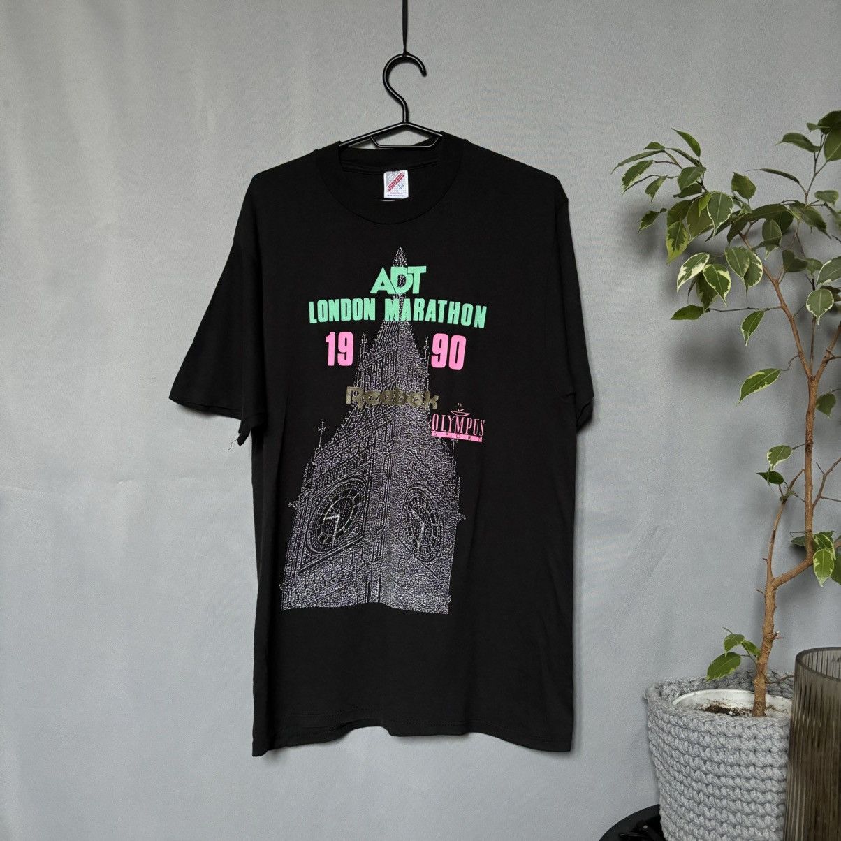 Jerzees Jerzees Reebok London Marathon 1990 vintage large black USA Size US L / EU 52-54 / 3 - 1 Thumbnail