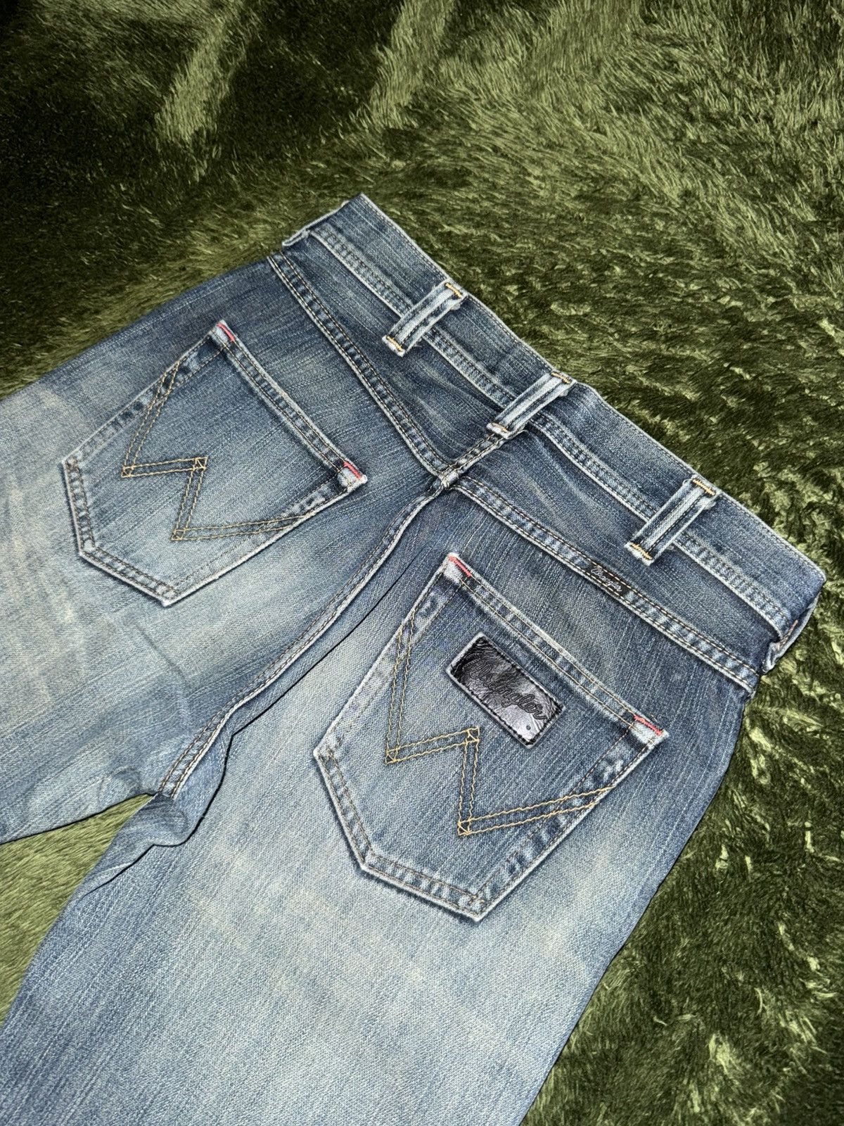 Wrangler [29] wrangler japan red batek vintage washed denim pants Size US 29 - 10 Thumbnail