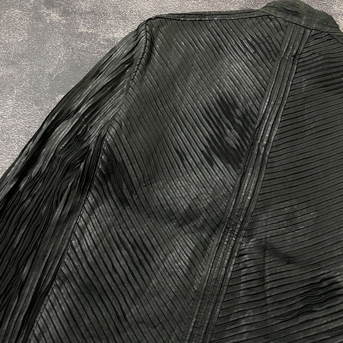 Armani Collezioni × Vintage Vintage armani collezioni leather jacket Size US M / EU 48-50 / 2 - 4 Thumbnail