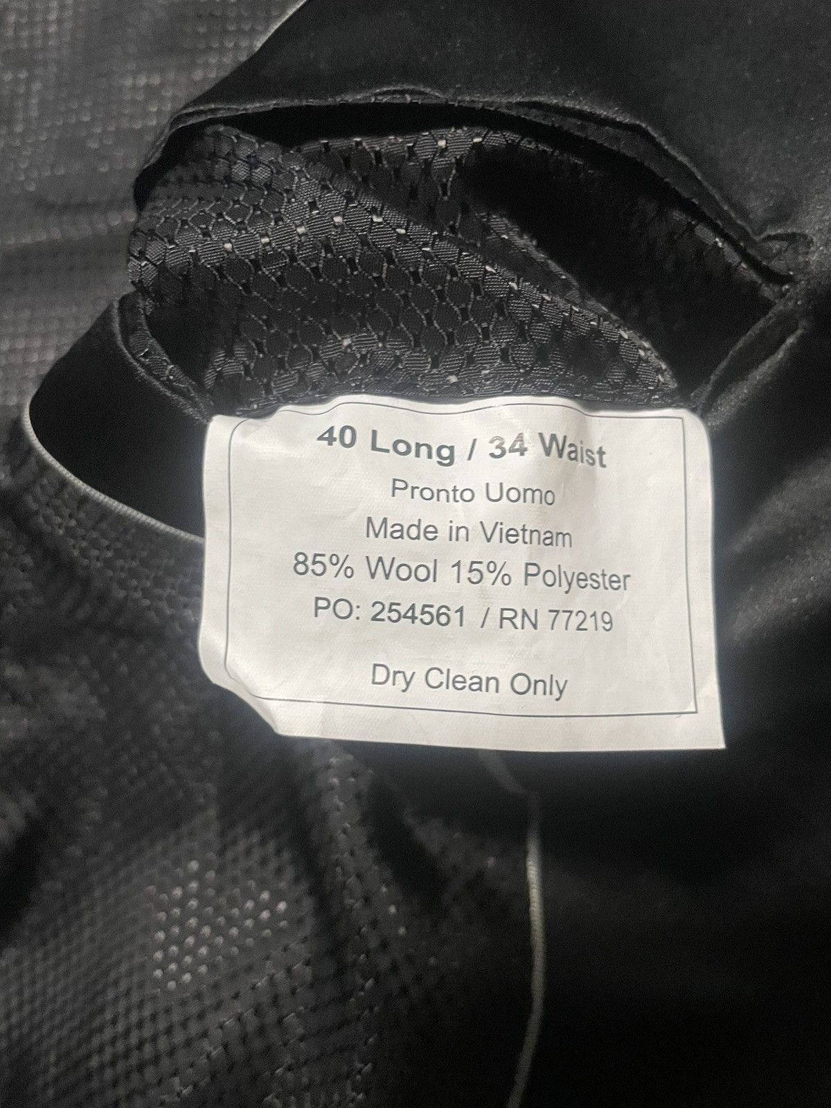 Pronto Uomo Tuxedo Size 40L - 5 Thumbnail