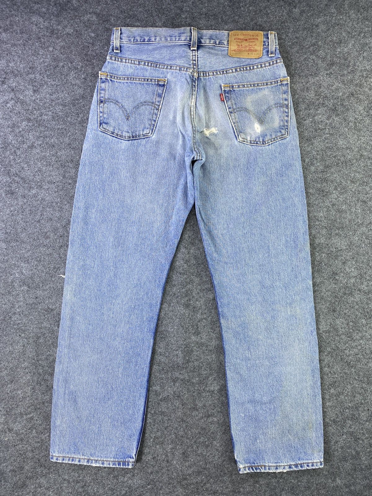 Jean × Levi's × Vintage VINTAGE LEVIS 505 DISTRESS BLUE WASH JEANS - J895 Size US 31 - 3 Thumbnail