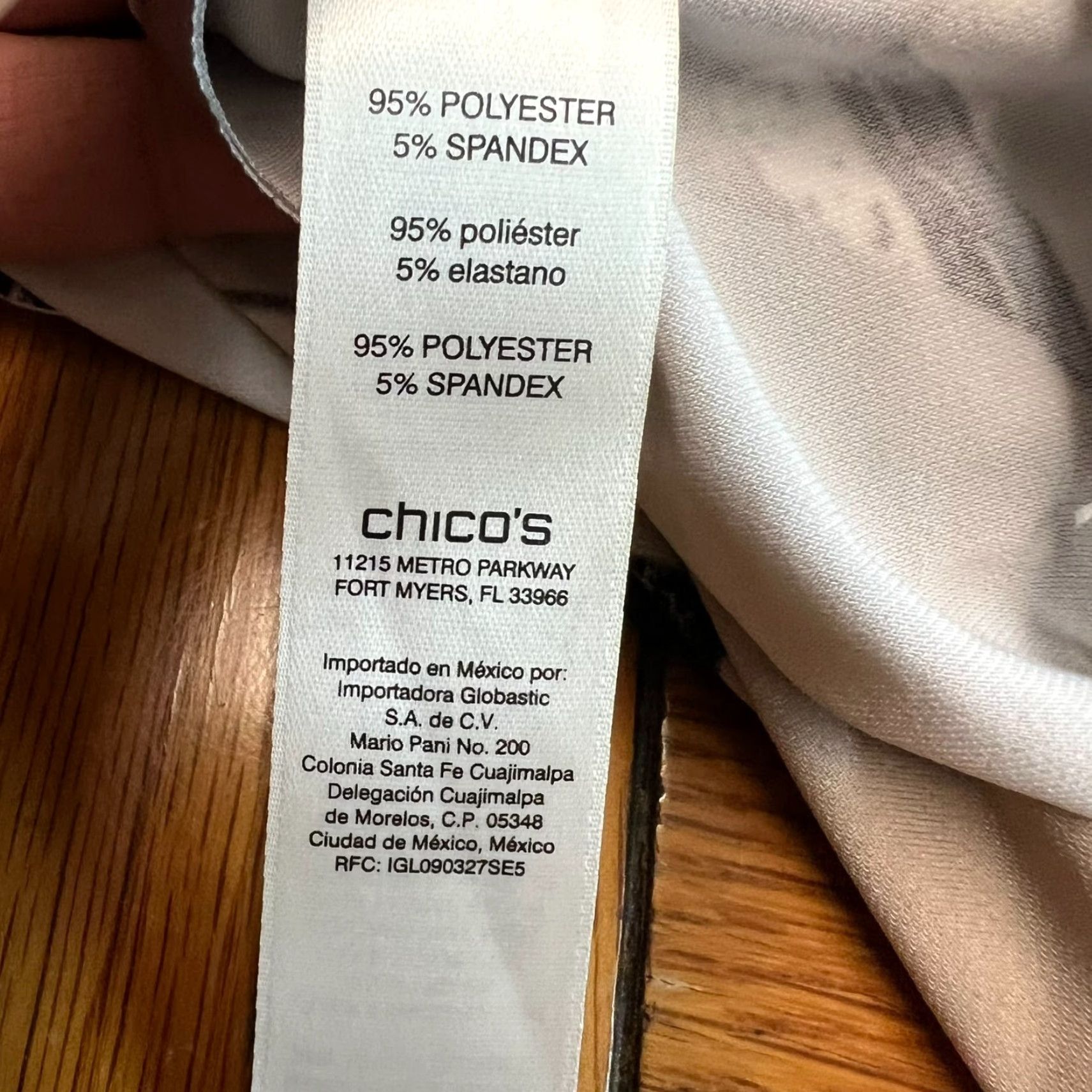 Vintage Chico's Dress Womens Size 3 Midi Beige/Black/White Cold Shoulder Geometric Chiffon 3/4 Sleeve Cocktail Workwear Size XS / US 0-2 / IT 36-38 - 7 Thumbnail