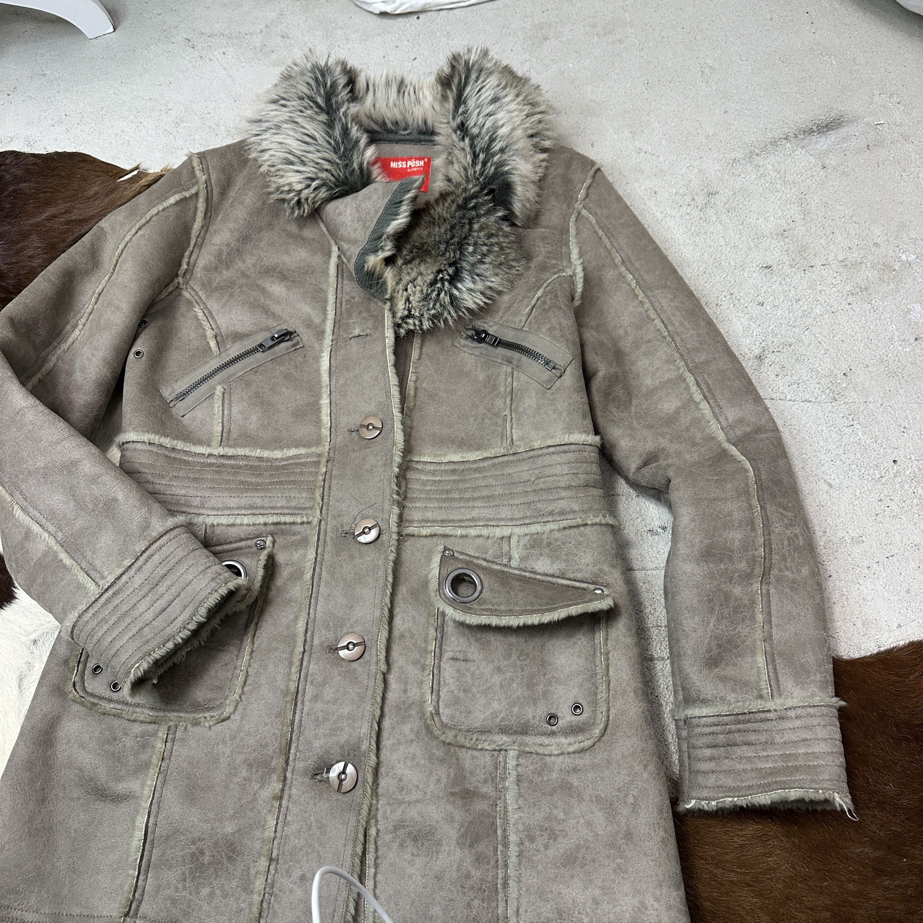 Vintage Vintage Old Money Button Up Faux Fur Winter Coat 00s Size M / US 6-8 / IT 42-44 - 5 Thumbnail