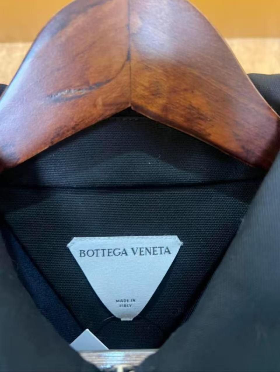 Bottega Veneta Bottega Veneta Black Light Jacket L Men Size US S / EU 44-46 / 1 - 3 Thumbnail