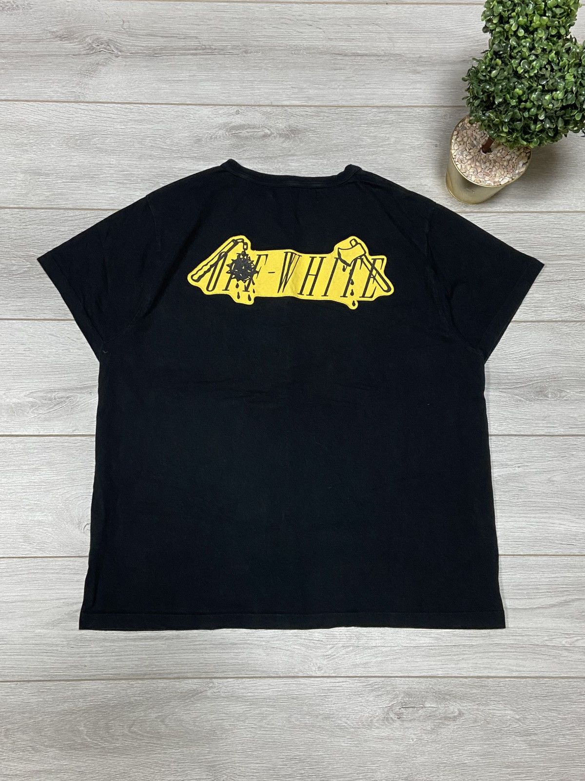 Off-White Off White FFF vintage Horrors Patch Tee big logo Size US XL / EU 56 / 4 - 1 Thumbnail