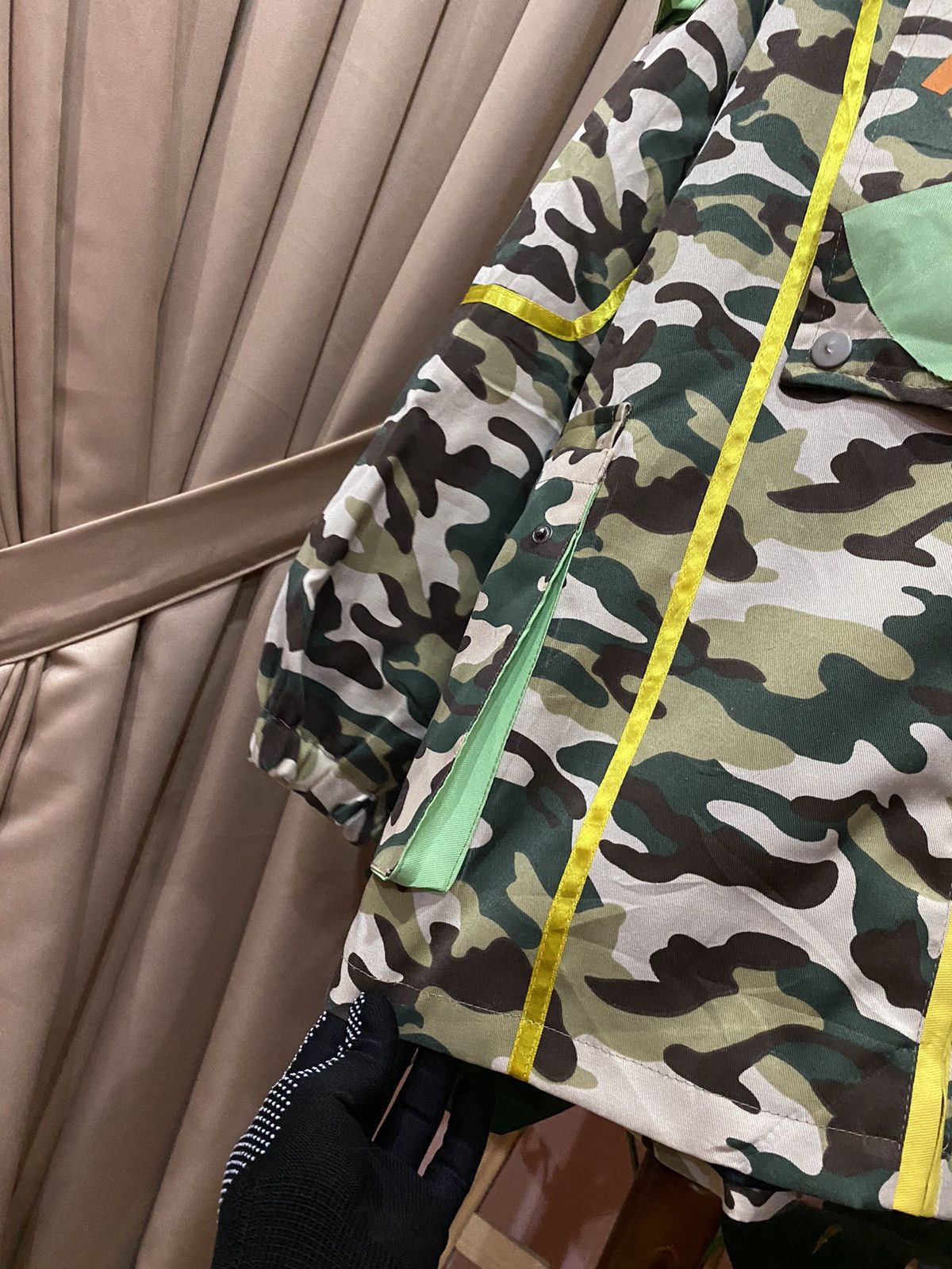 Other Camouflage Utility Jacket with Neon Accents Unique Outerwear Size US M / EU 48-50 / 2 - 6 Thumbnail