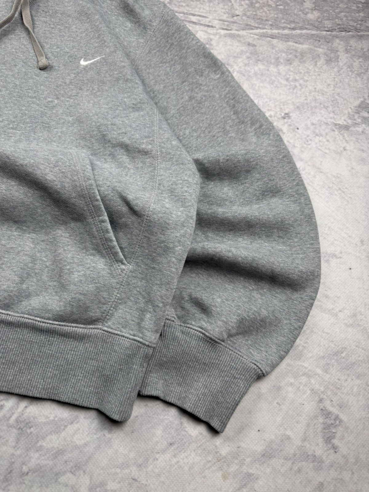 Nike × Vintage NIKE VINTAGE CENTER LOGO OVERSIZE BOXY HOODIE Size US S / EU 44-46 / 1 - 4 Thumbnail