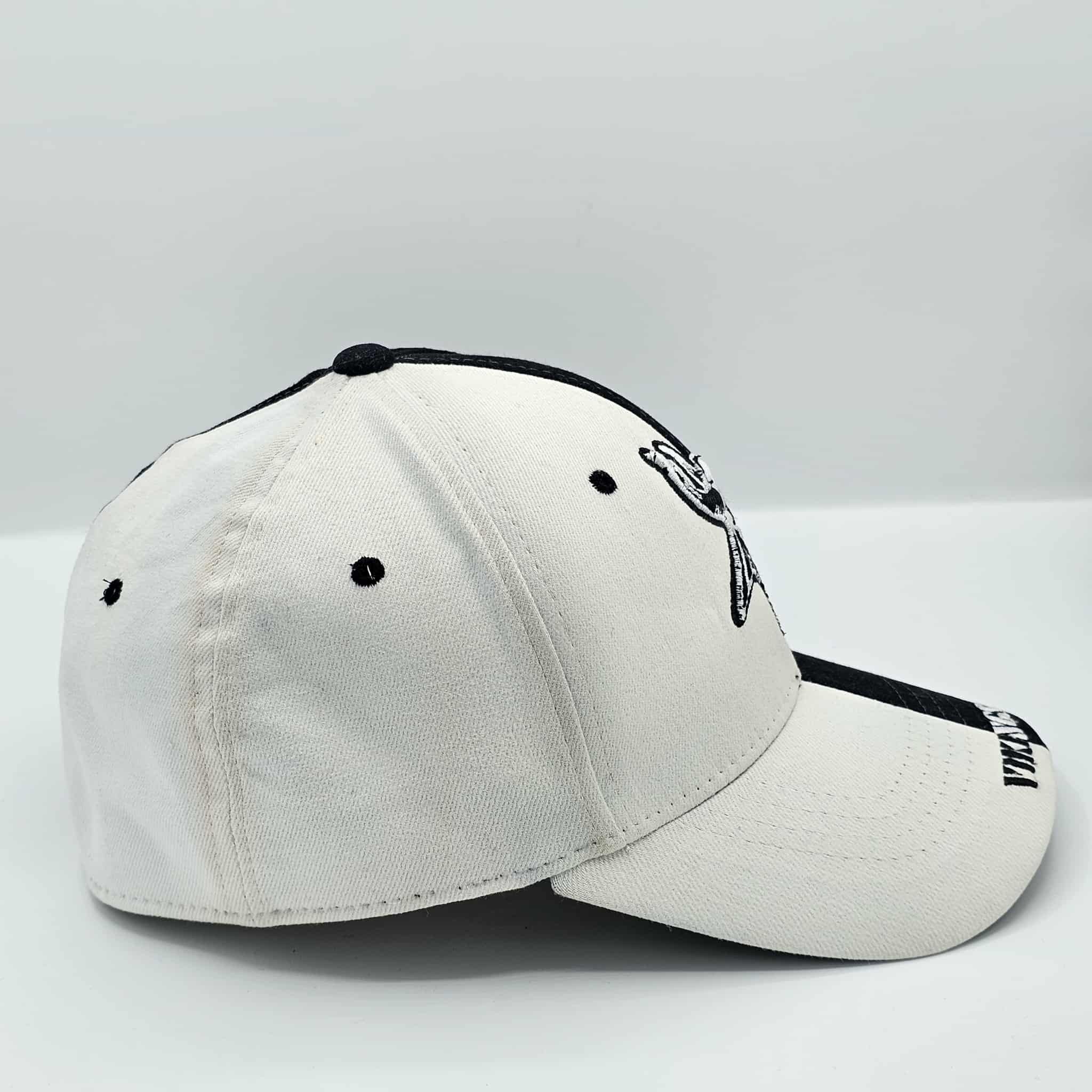 Vintage Minnesota Vikings Reebok Black & White Adjustable Hat Size ONE SIZE - 2 Thumbnail