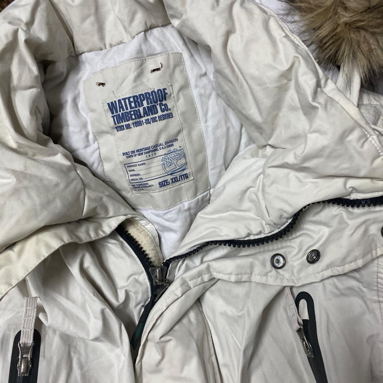 Other Cream and black streetwear-inspired puffer jacket Size US XXL / EU 58 / 5 - 4 Thumbnail
