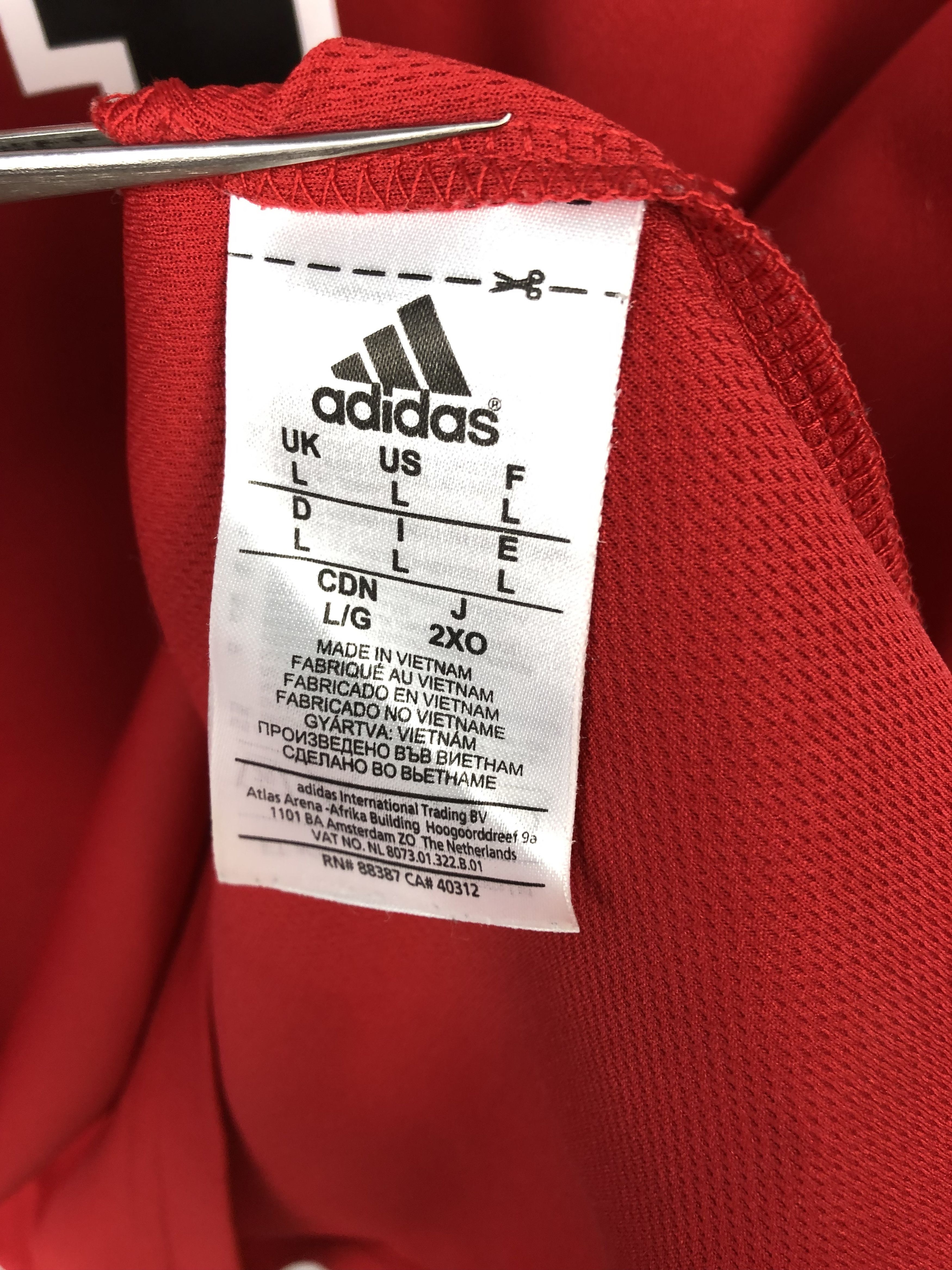 Adidas Vintage Adidas Chicago Bulls NBA Red 1 Rose Jersey Mens Size US L / EU 52-54 / 3 - 7 Thumbnail