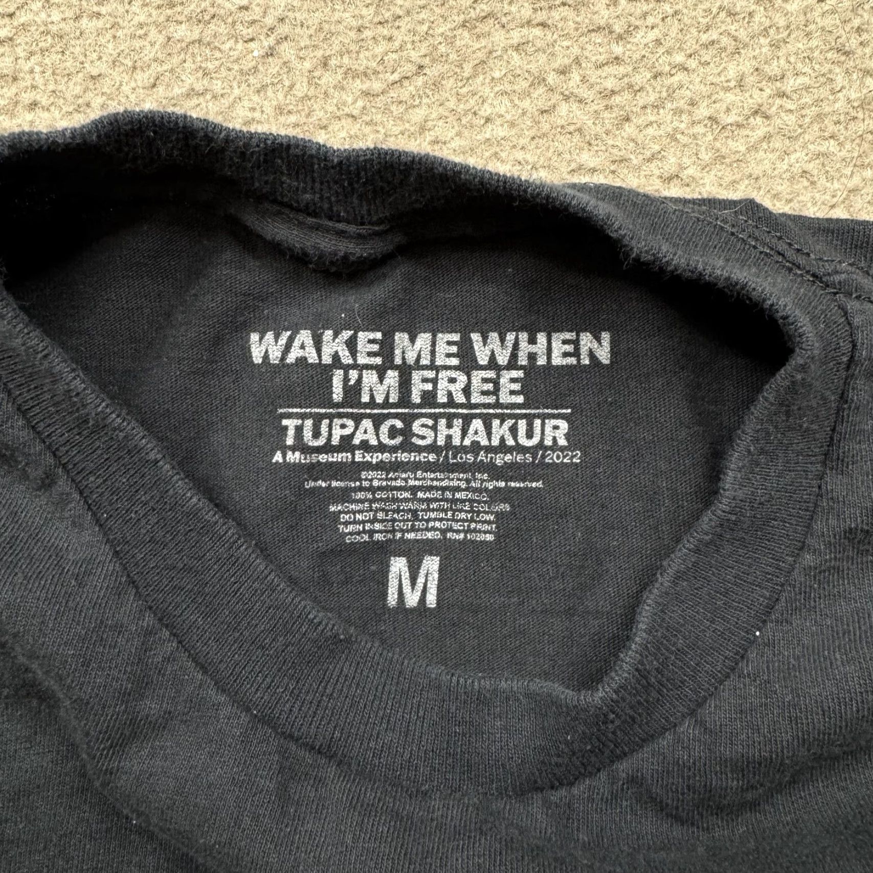 Bravado Tupac Bravado Mens Shirt T-Shirt Short Sleeve Black Crew Neck Cotton Graphic Print Logo Hip Hop 90s Size US M / EU 48-50 / 2 - 7 Thumbnail
