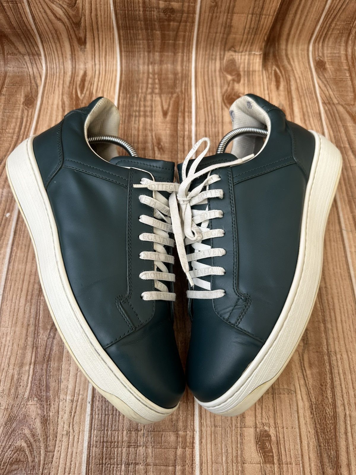 Bottega Veneta Bottega Veneta Jade Green Bolt Low Top Sneaks Size US 11 / EU 44 - 6 Thumbnail