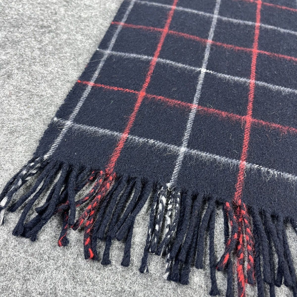 Burberry × Vintage Burberry Scarf / Muffler / Neckwear T019 Size ONE SIZE - 8 Thumbnail