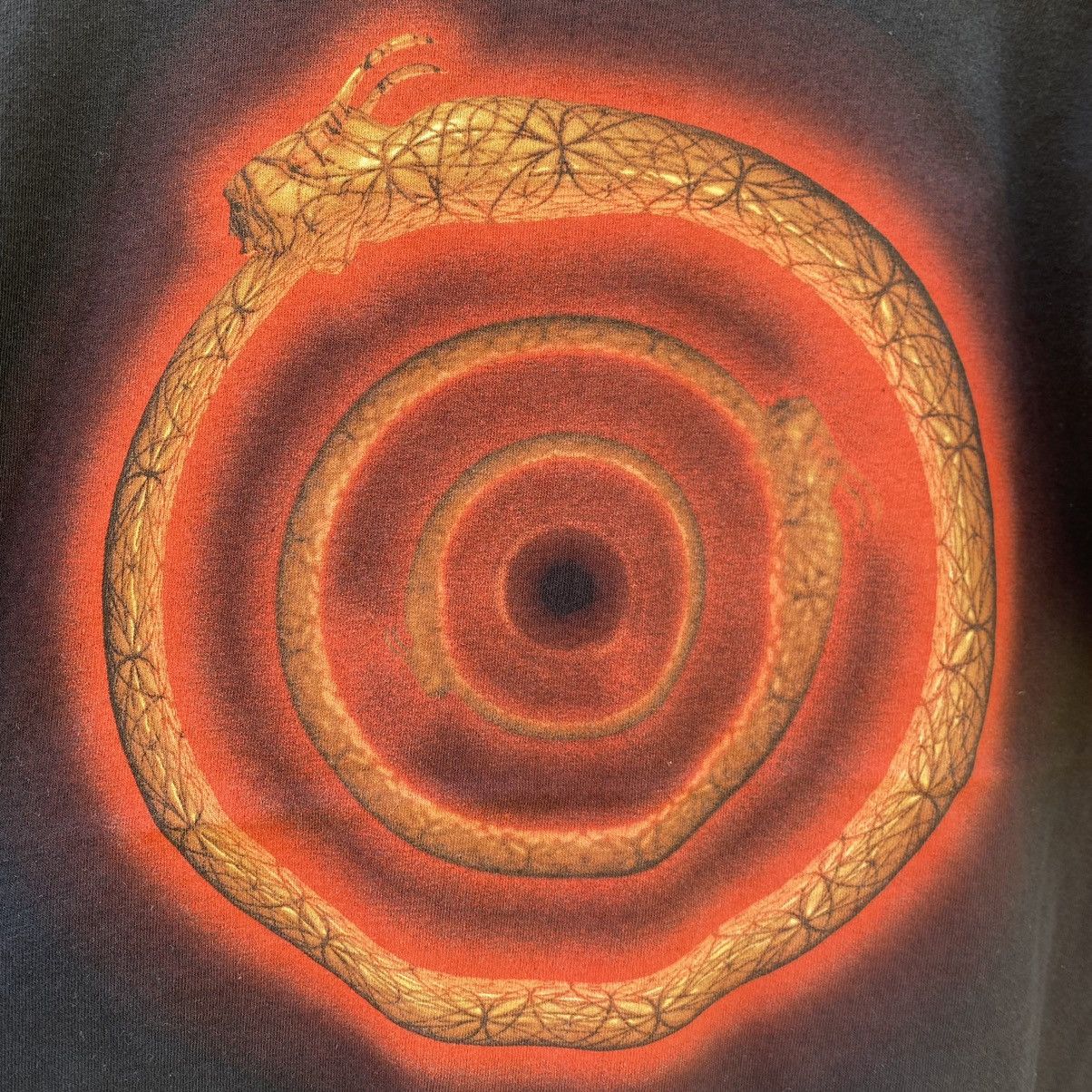Band Tees Vintage Faded Tool Heavy Metal ERD GRUNGE BAND TEE Size US M / EU 48-50 / 2 - 4 Thumbnail