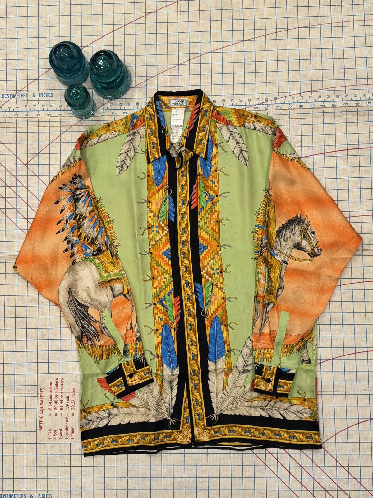 Versace Vintage Gianni Versace Native American Silk Button Up Shirt Size US L / EU 52-54 / 3 - 7 Thumbnail