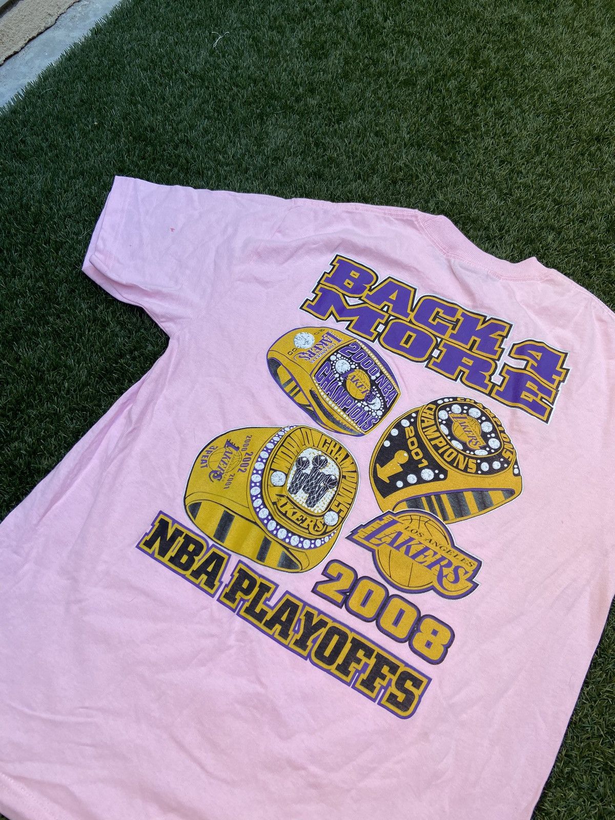 NBA × Vintage VTG ‘08 Los Angeles Lakers Playoffs Pink Tee Size US L / EU 52-54 / 3 - 4 Thumbnail
