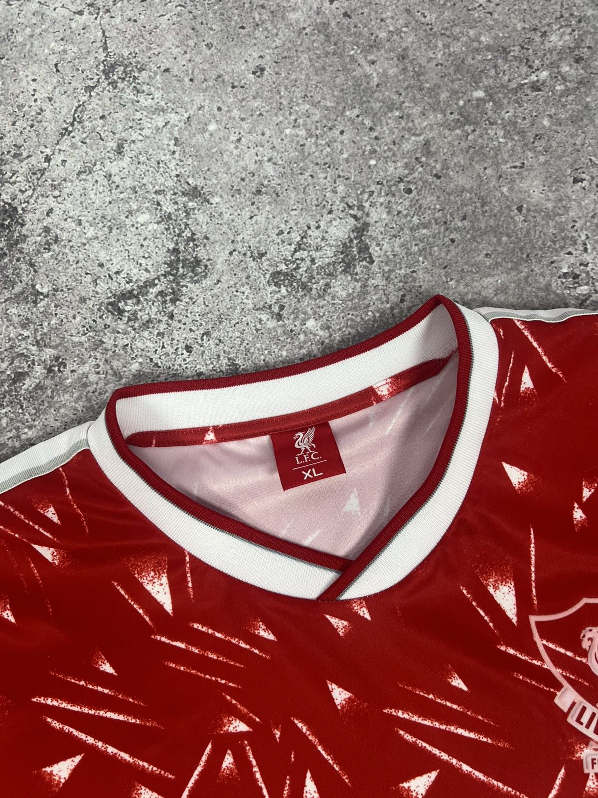 Vintage Liverpool Candy Football Shirt Soccer Jersey Size US XL / EU 56 / 4 - 16 Thumbnail