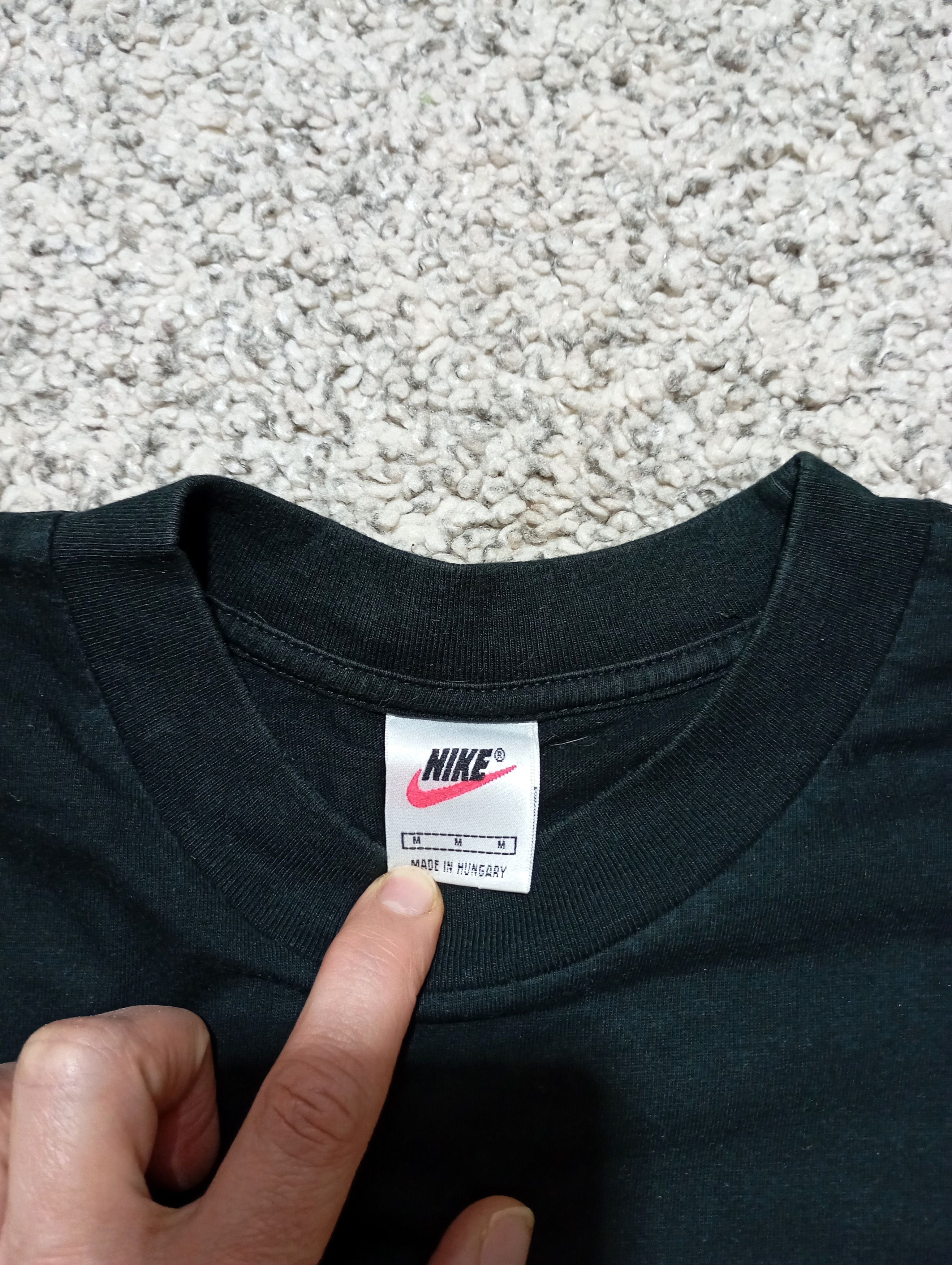 Nike Vintage 90s Nike Air Swoosh logo black t-shirt Size US M / EU 48-50 / 2 - 5 Thumbnail