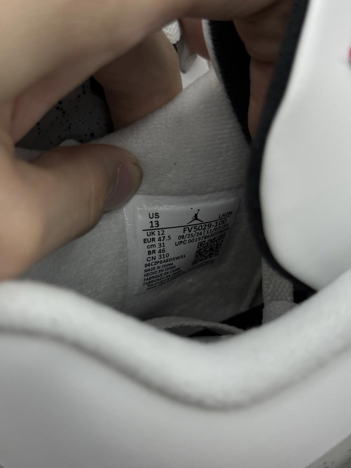 Nike Size 13 - Nike Air Jordan 4 Retro White Cement 2025 New Size US 13 / EU 46 - 9 Thumbnail
